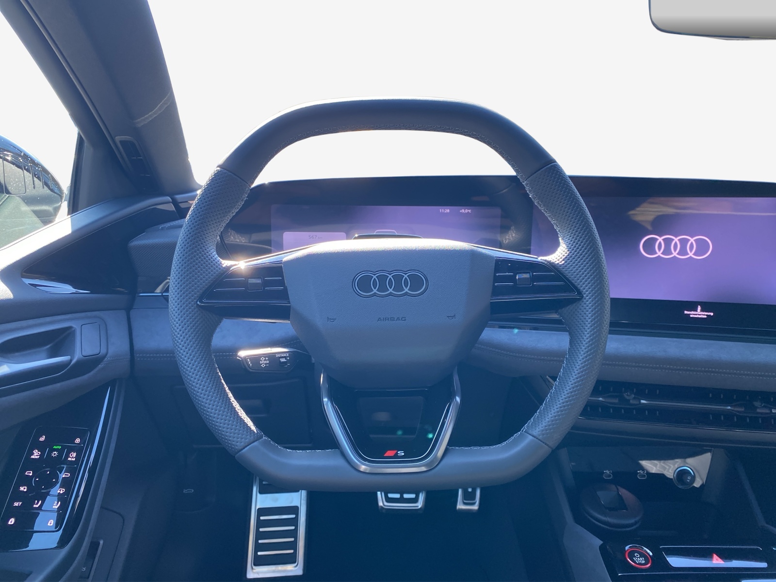 AUDI S6 Avant e-tron quattro-image-9