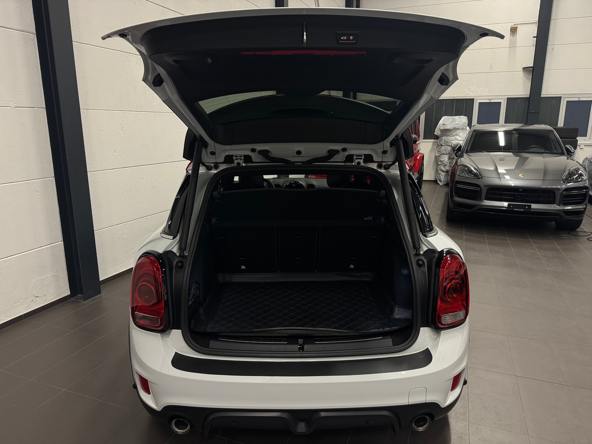 MINI Countryman John Cooper Works ALL4 Steptronic-image-21