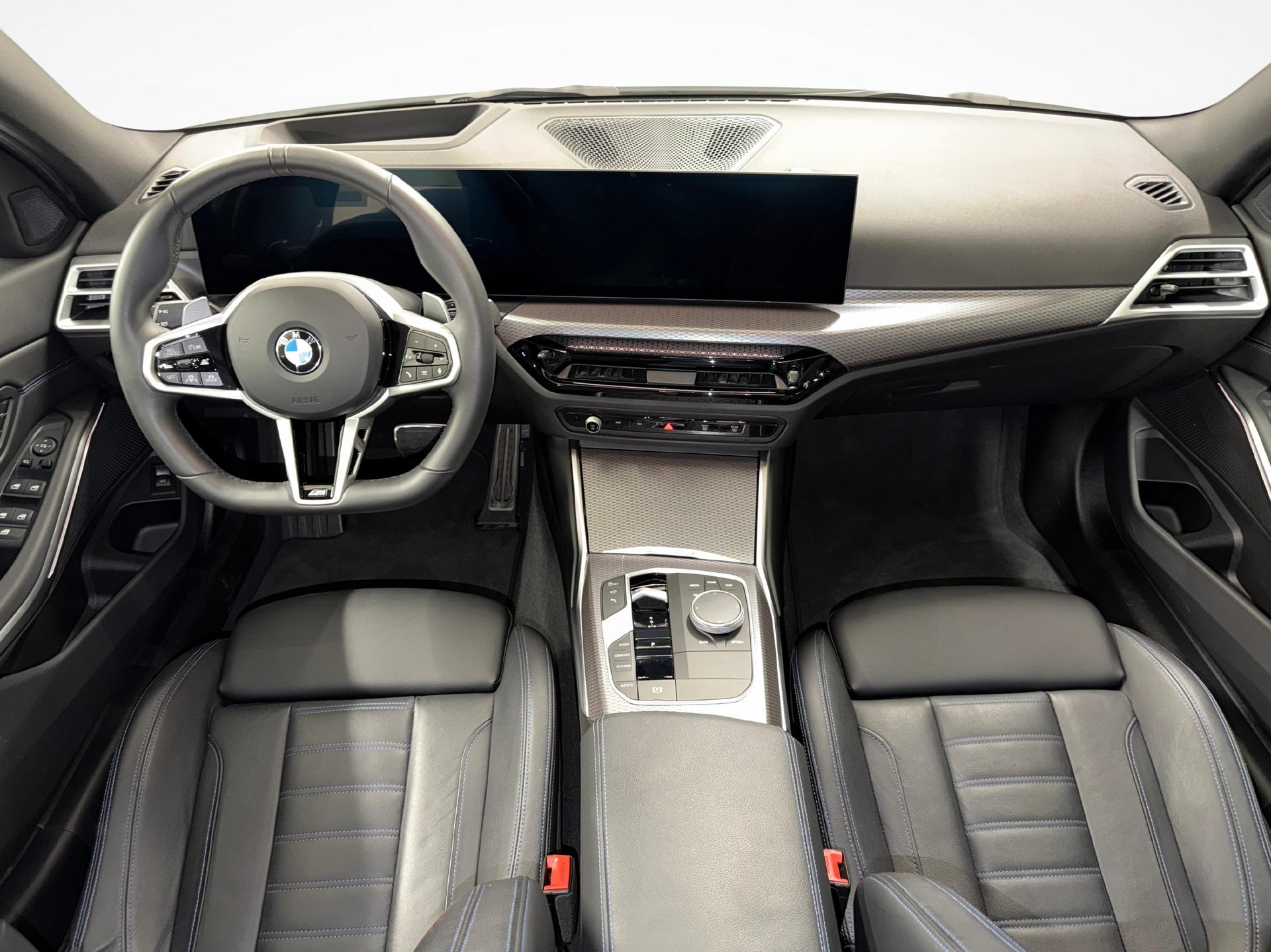 BMW 330d xDrive SAG-image-11
