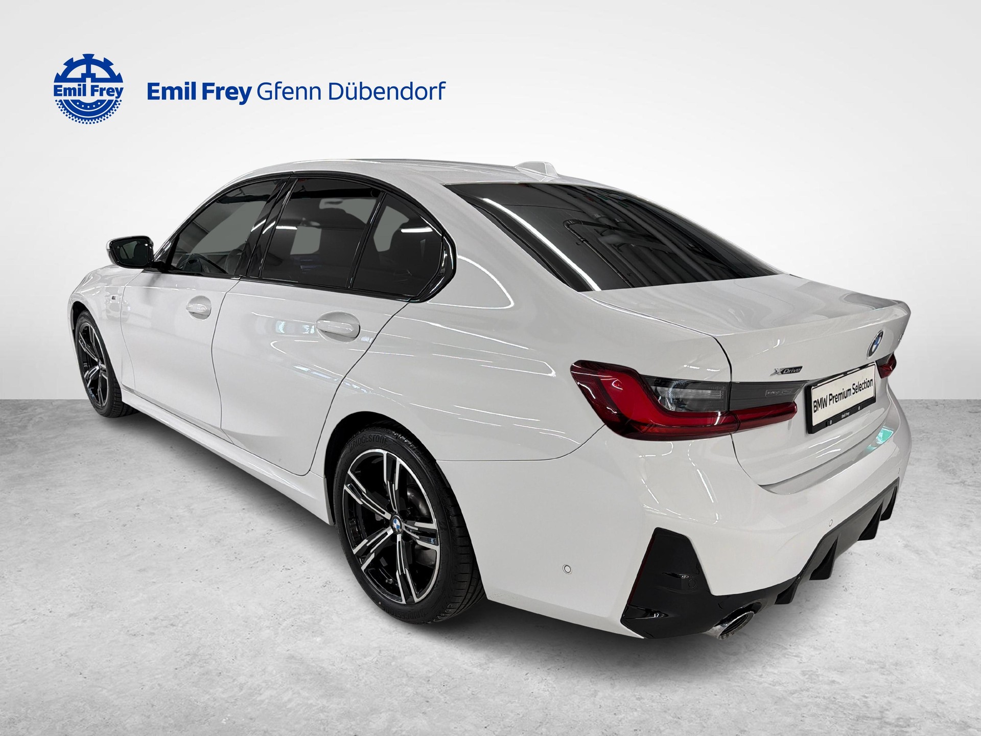 BMW 330d xDrive SAG-image-3