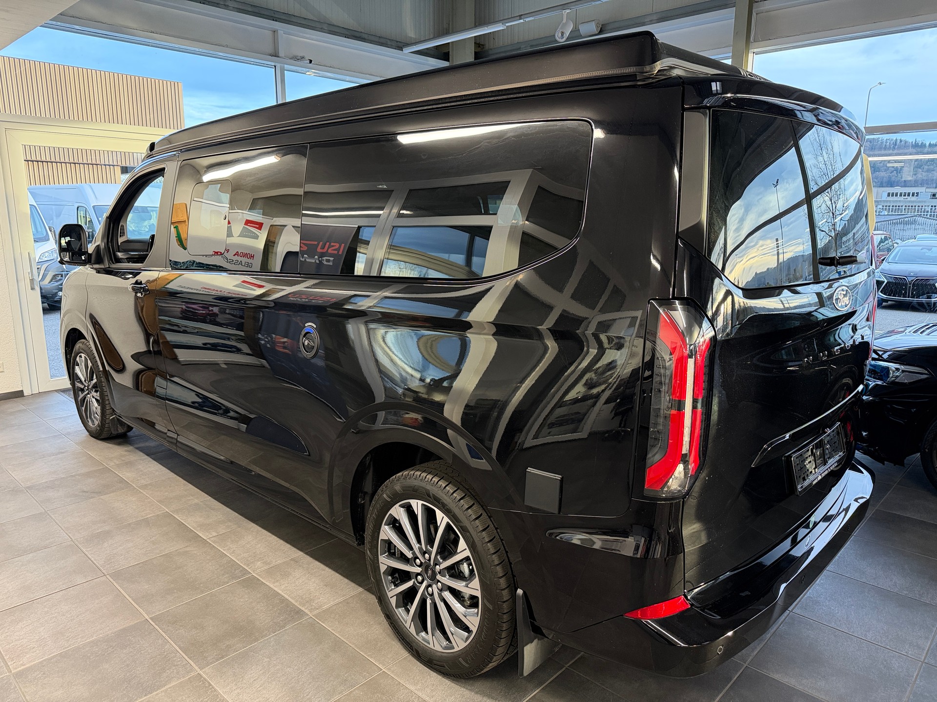 FORD New Nugget Titanium L2 2.0 tdi 170 PS AT8 WESTFALIA-showroom-element-2