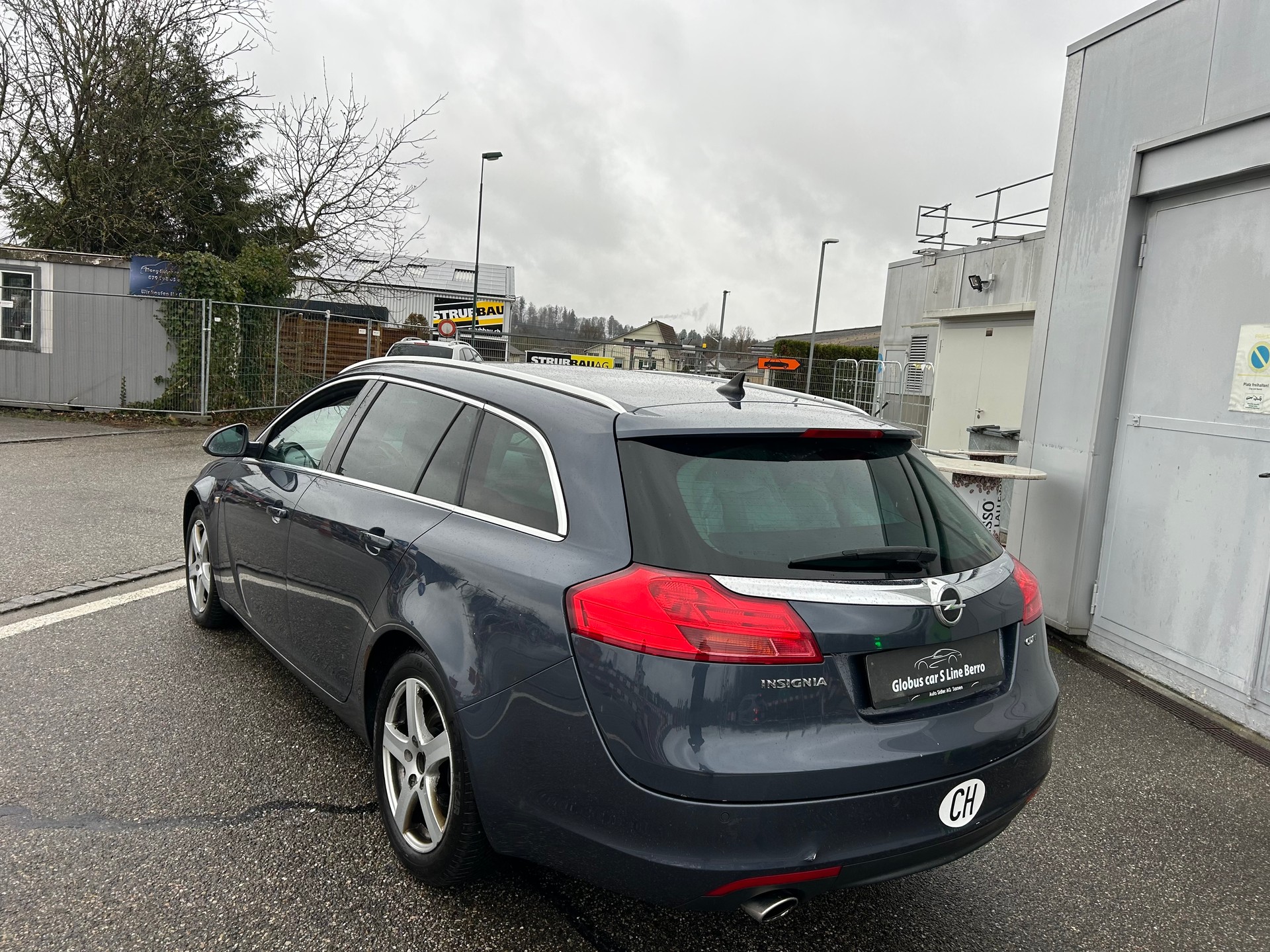 OPEL Insignia Sports Tourer 2.0 CDTI Cosmo-image-2
