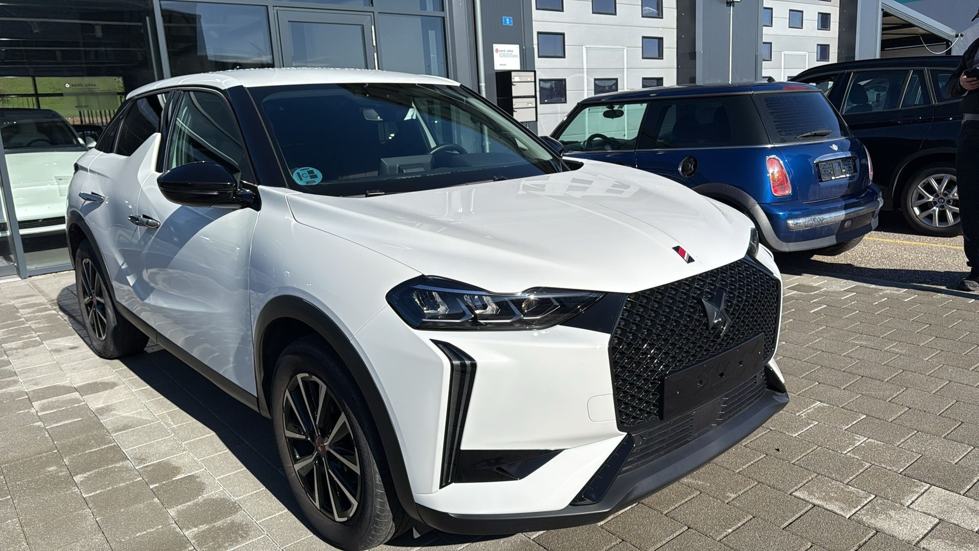DS AUTOMOBILES DS 3 1.2 PureTech Ligne Noire EAT8-image-9