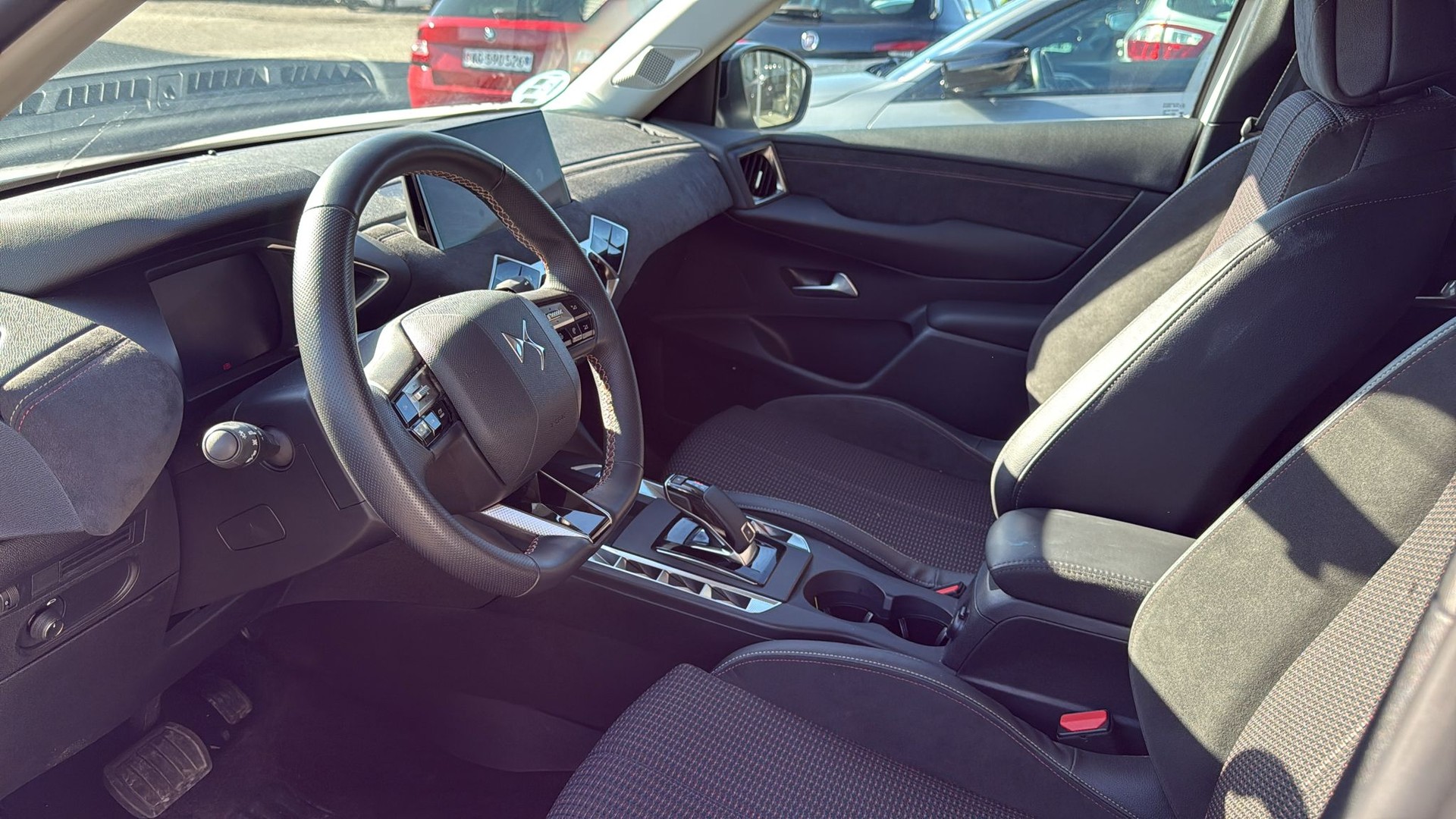 DS AUTOMOBILES DS 3 1.2 PureTech Ligne Noire EAT8-image-16