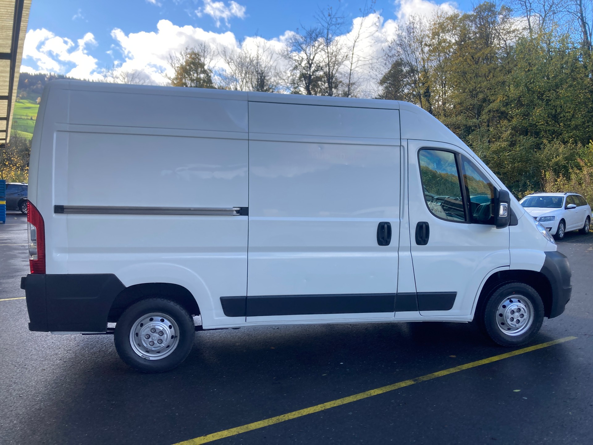 CITROEN Jumper 2.2 HDi 33 L2H2-image-1