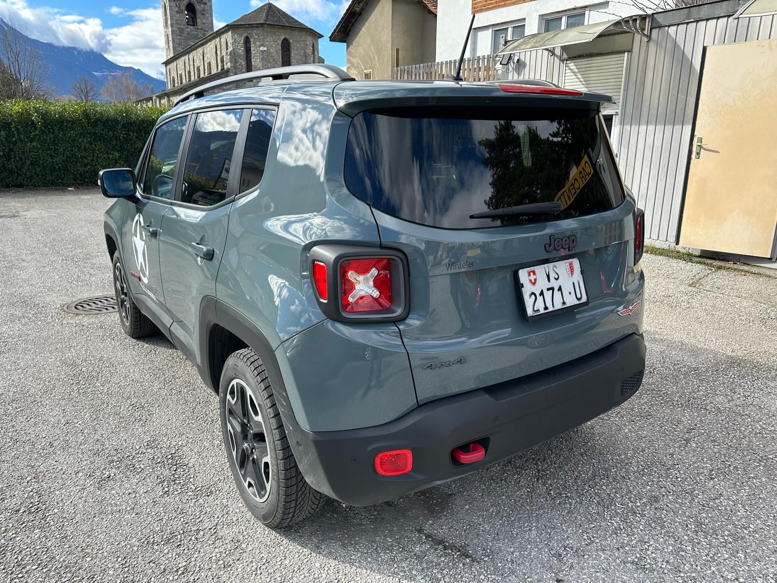 JEEP Renegade 2.0 CRD Trailhawk AWD + Low Range 9ATX-image-3