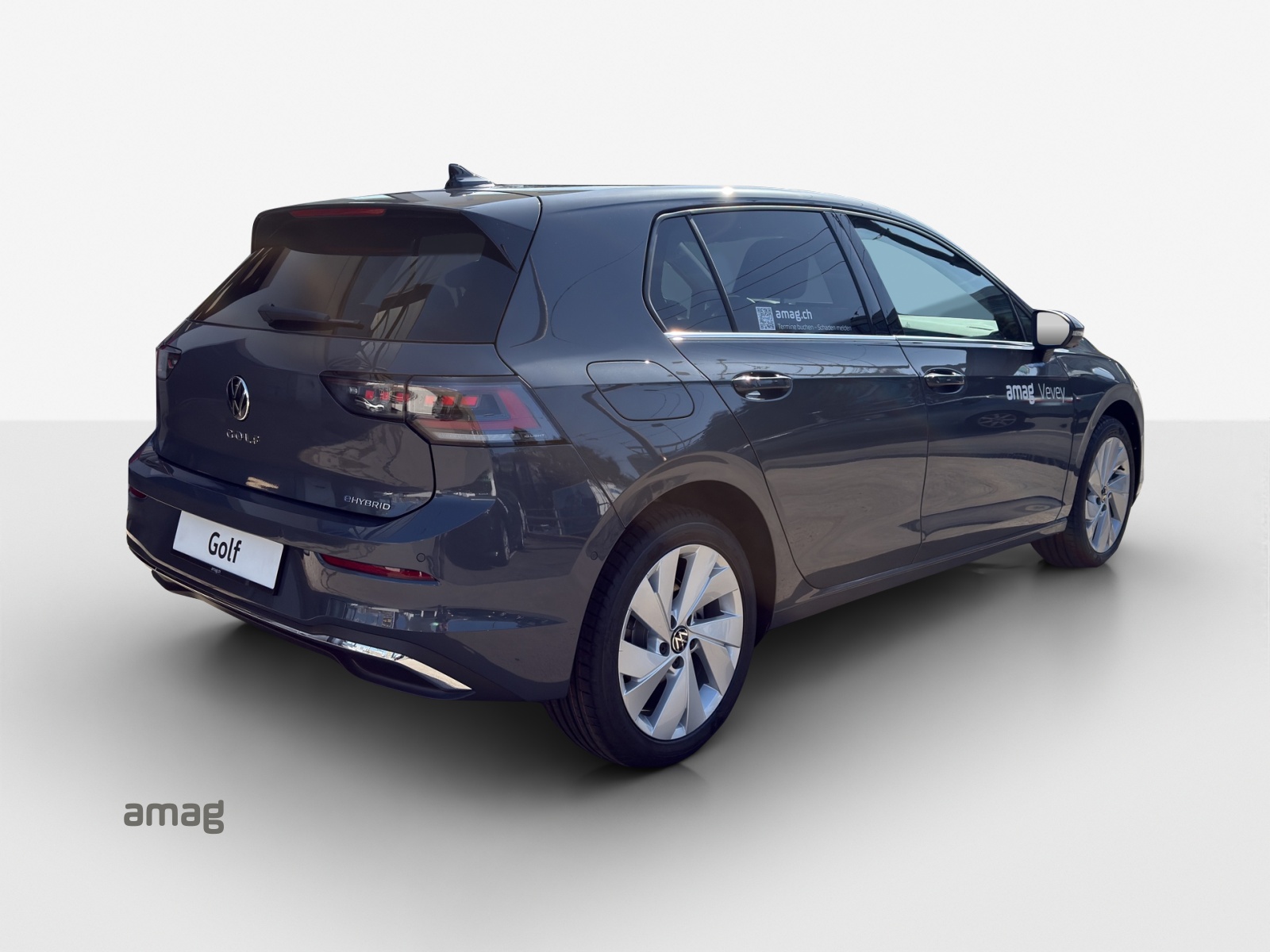 VW Golf 1.5 TSI PHEV Style-image-4
