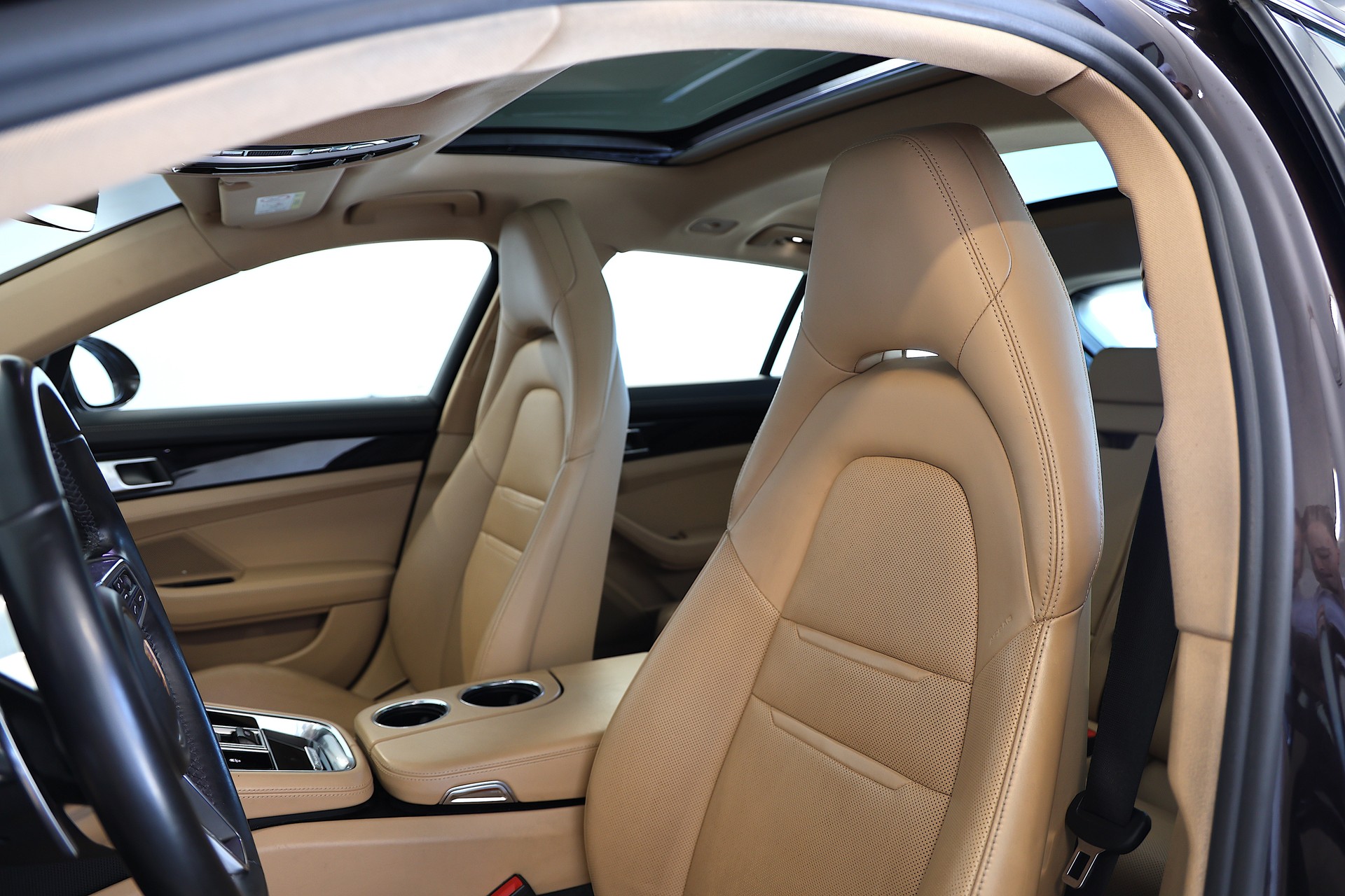 PORSCHE Panamera 4S Sport Turismo PDK-image-7