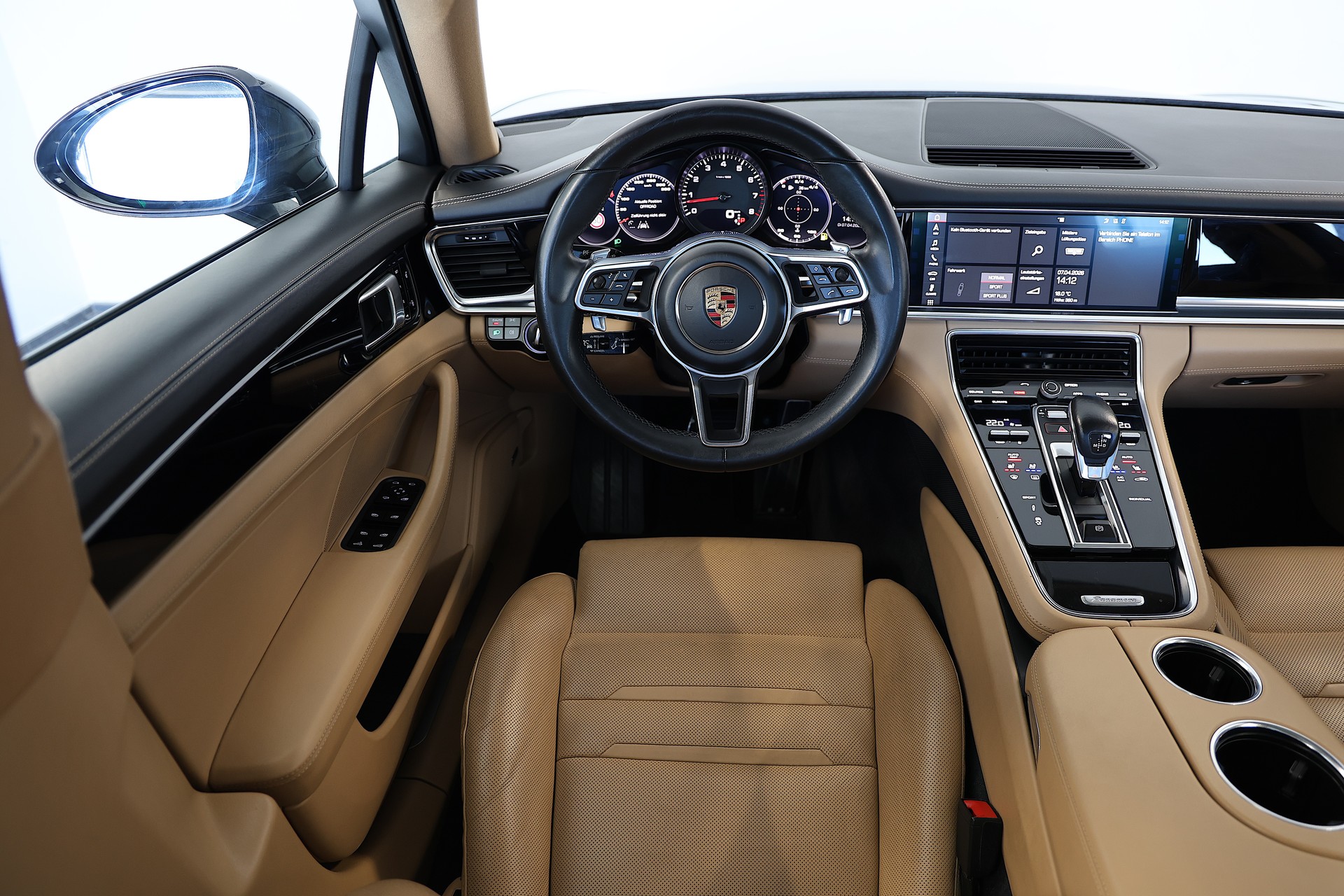 PORSCHE Panamera 4S Sport Turismo PDK-image-9