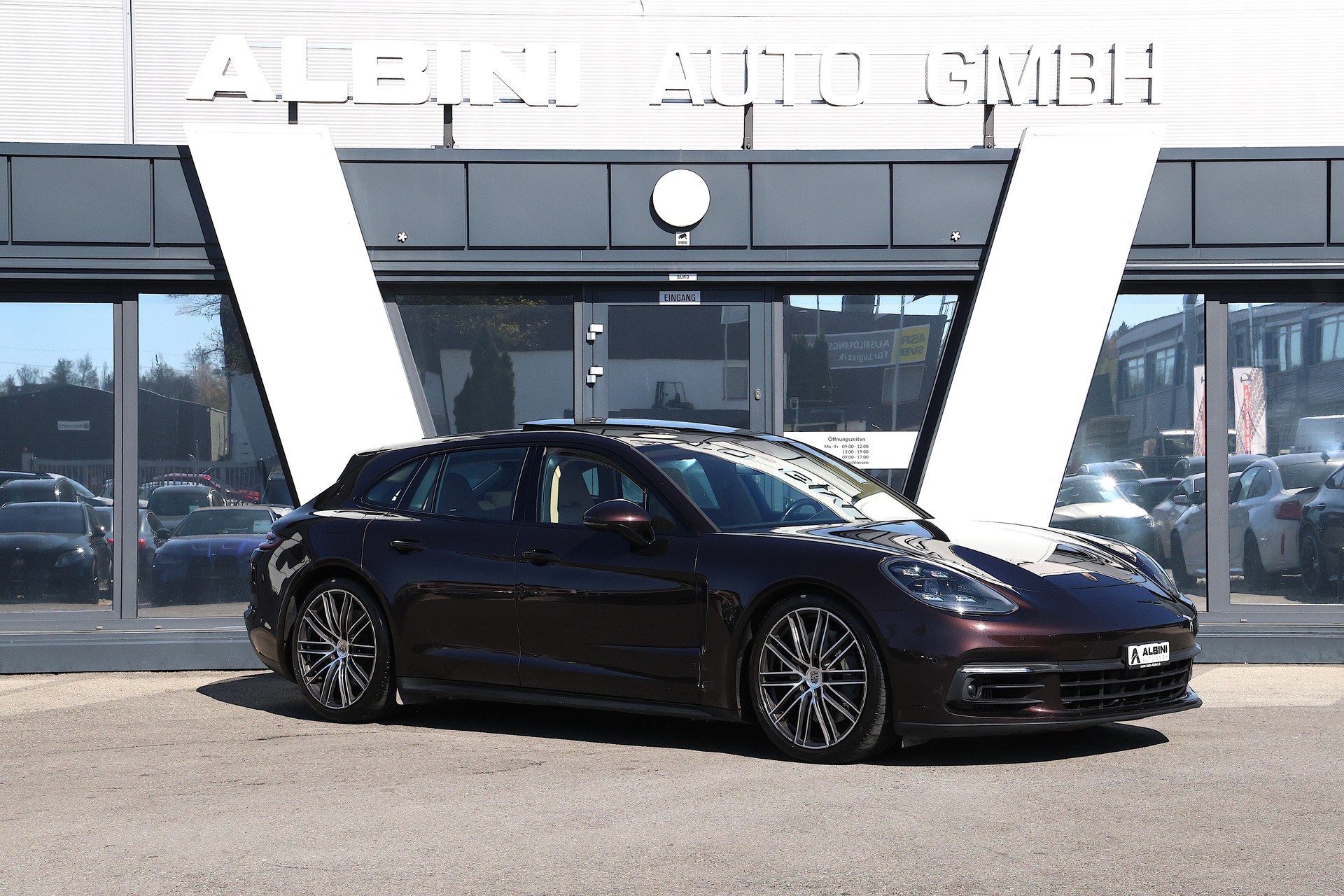PORSCHE Panamera 4S Sport Turismo PDK-image-2