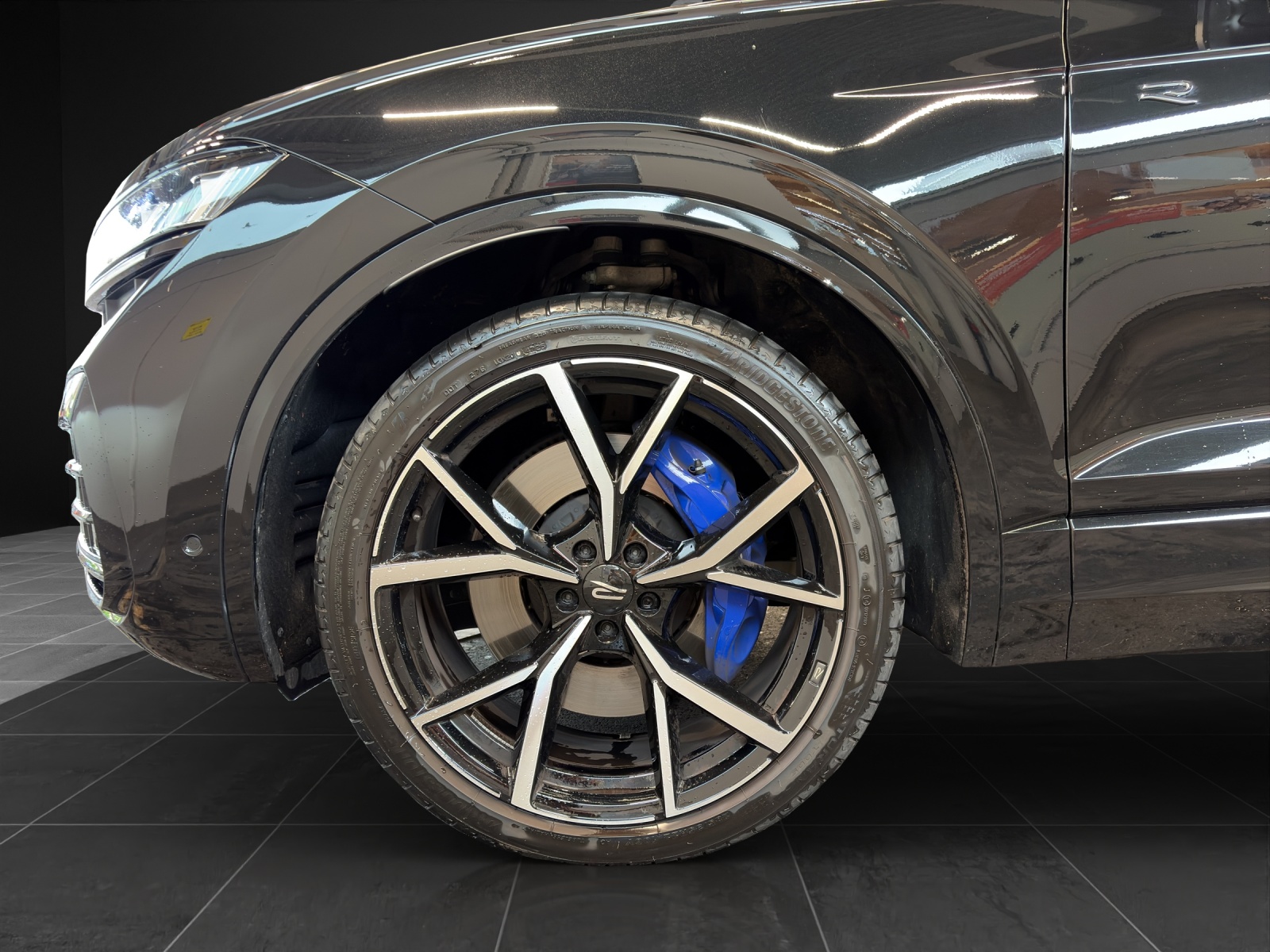 VW Touareg 3.0 TSI eHybrid R Final Edition Tiptronic-image-13