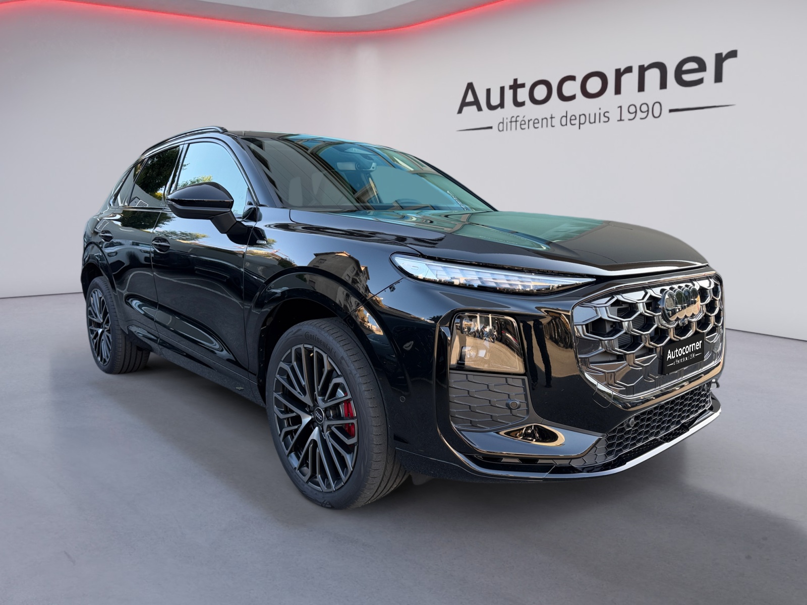 AUDI Q3 SUV e-hybrid 200 kW S tronig-image-0