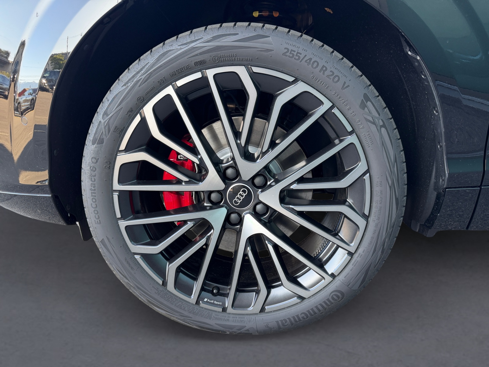 AUDI Q3 SUV e-hybrid 200 kW S tronig-image-11