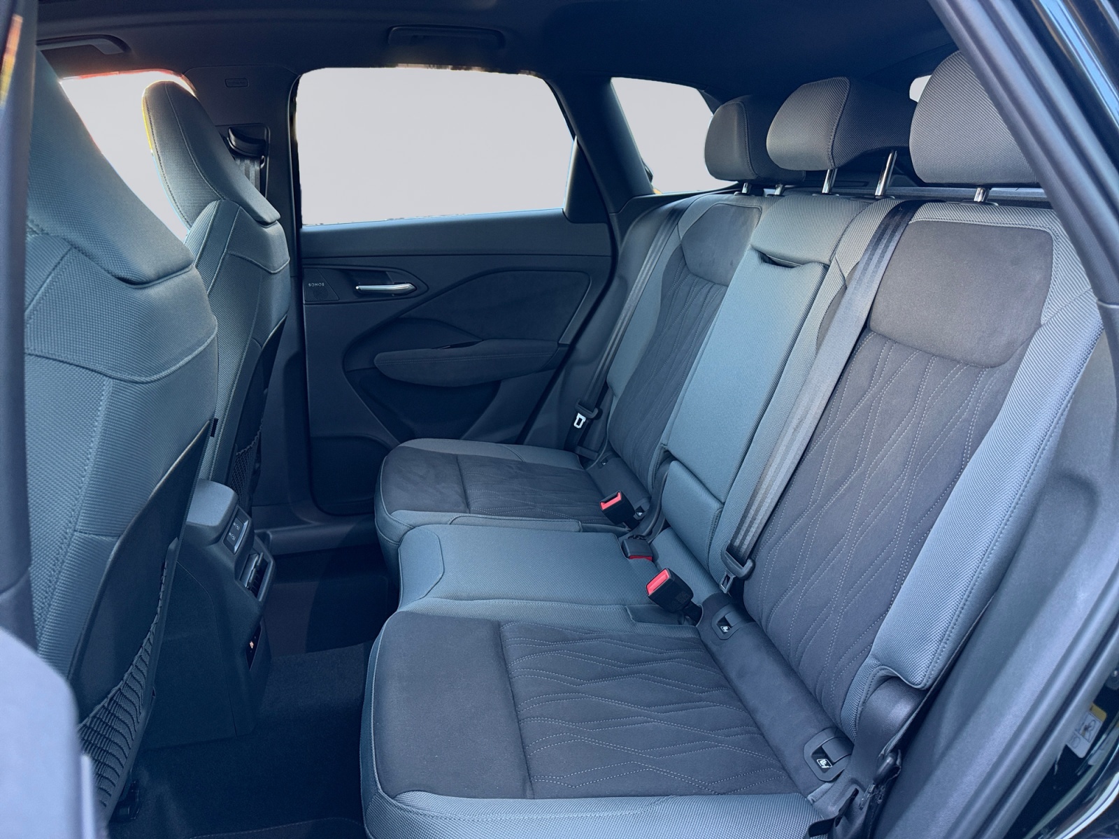 AUDI Q3 SUV e-hybrid 200 kW S tronig-image-10