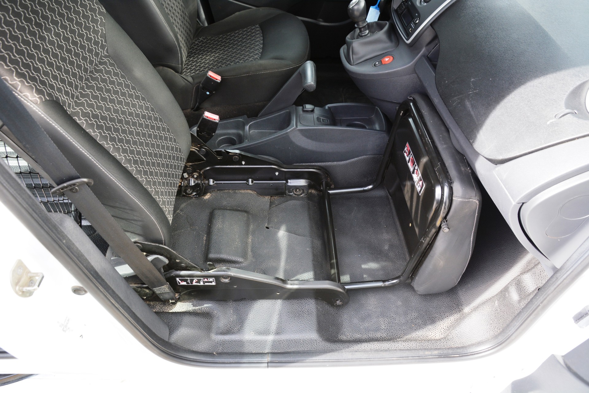 RENAULT Kangoo Medium TCe 115 ENERGY Business-image-14
