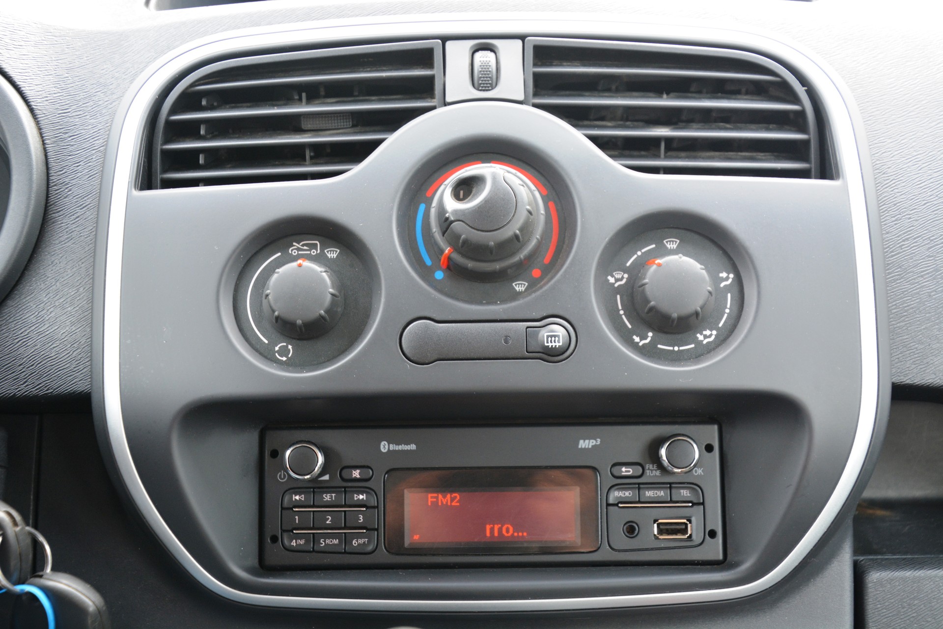 RENAULT Kangoo Medium TCe 115 ENERGY Business-image-9