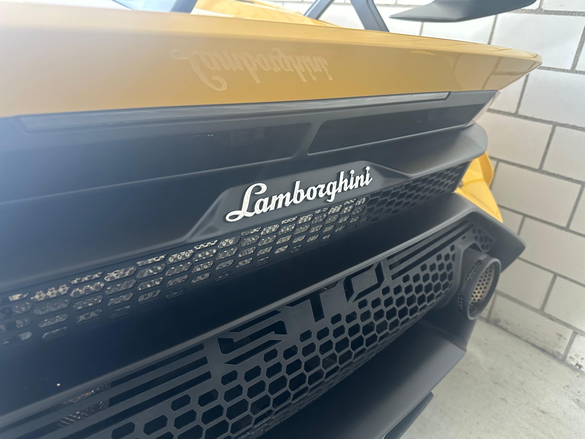 LAMBORGHINI Huracan STO Coupé DCT RWD-image-6