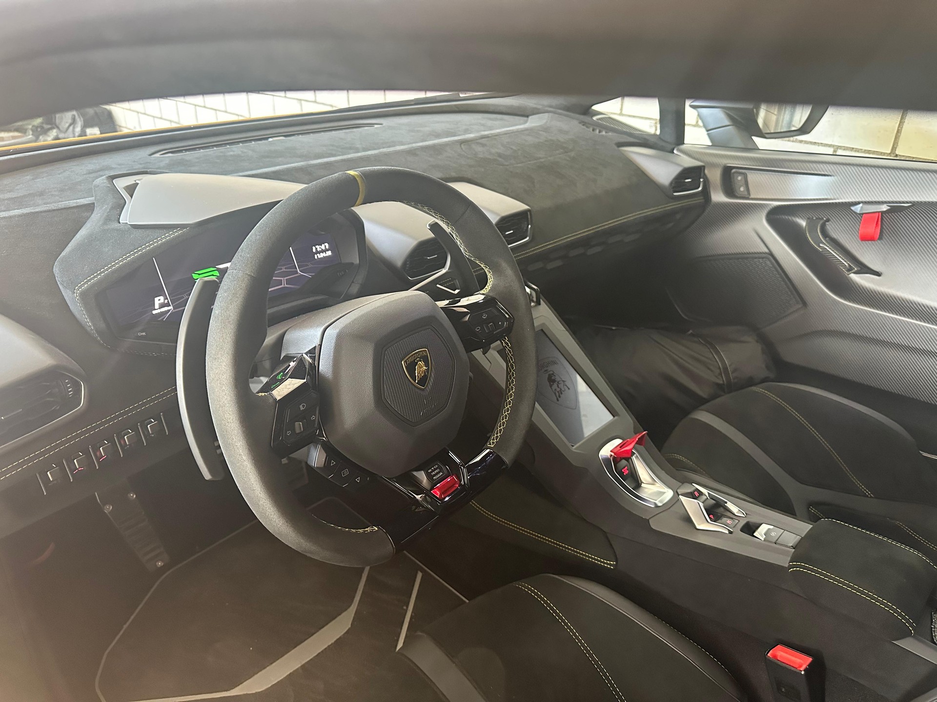 LAMBORGHINI Huracan STO Coupé DCT RWD-image-7