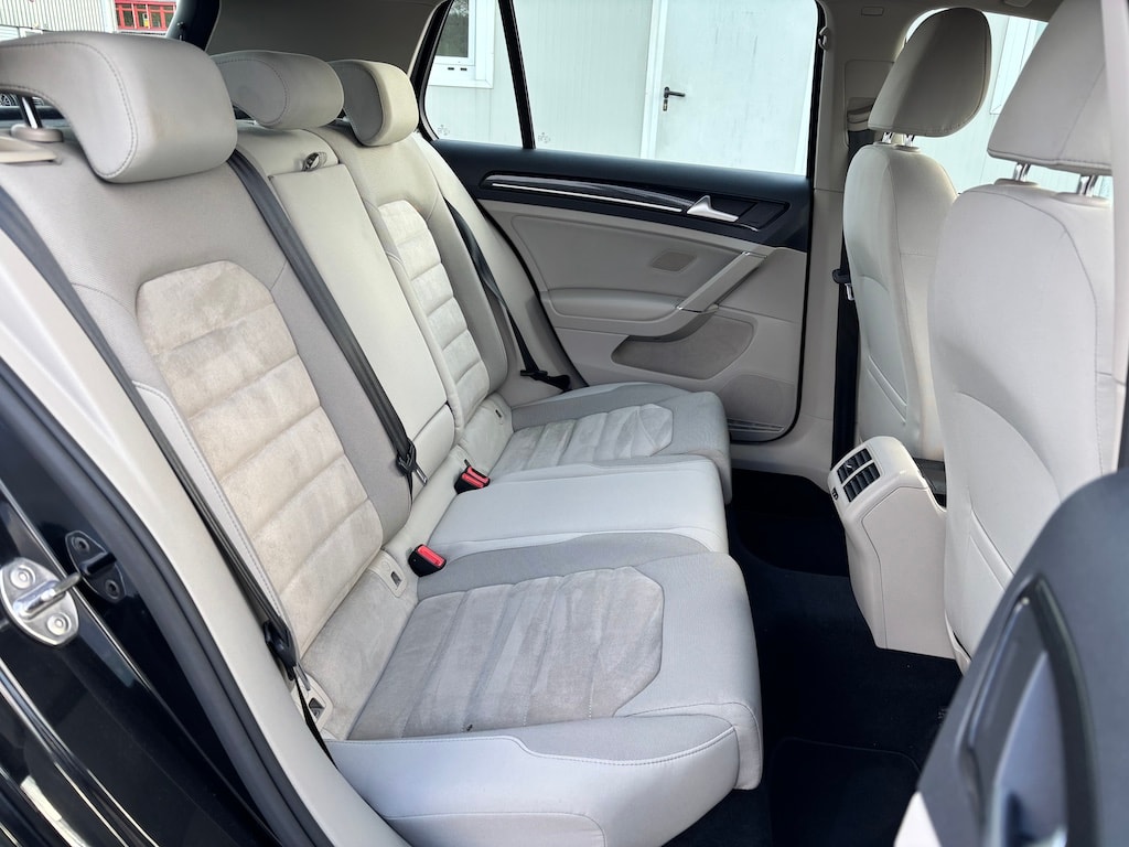 VW Golf 1.4 TSI Highline DSG-image-13