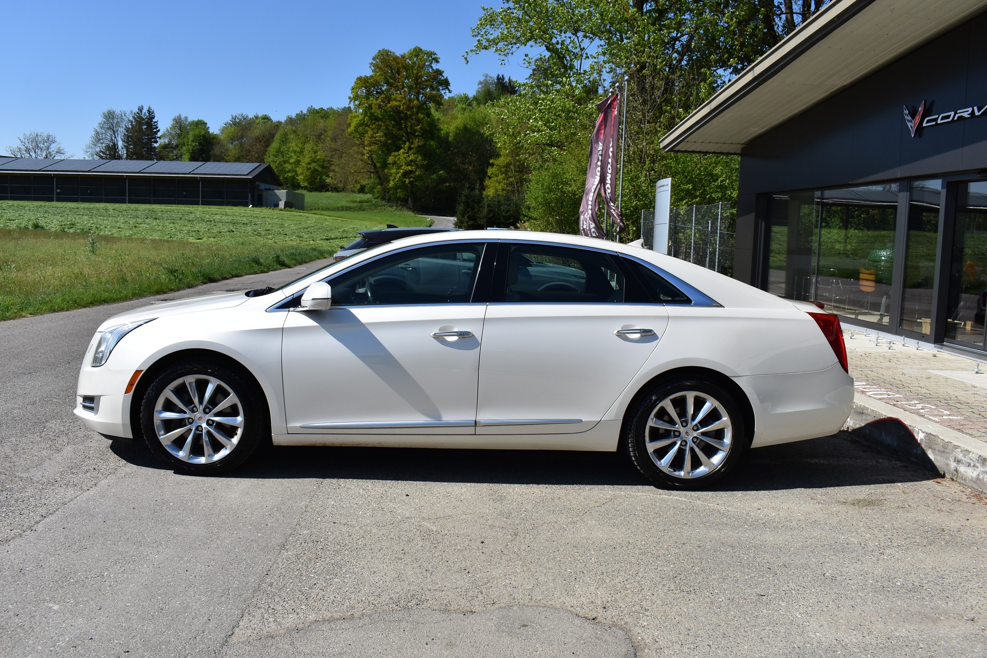CADILLAC XTS 3.6 Premium AWD-image-6