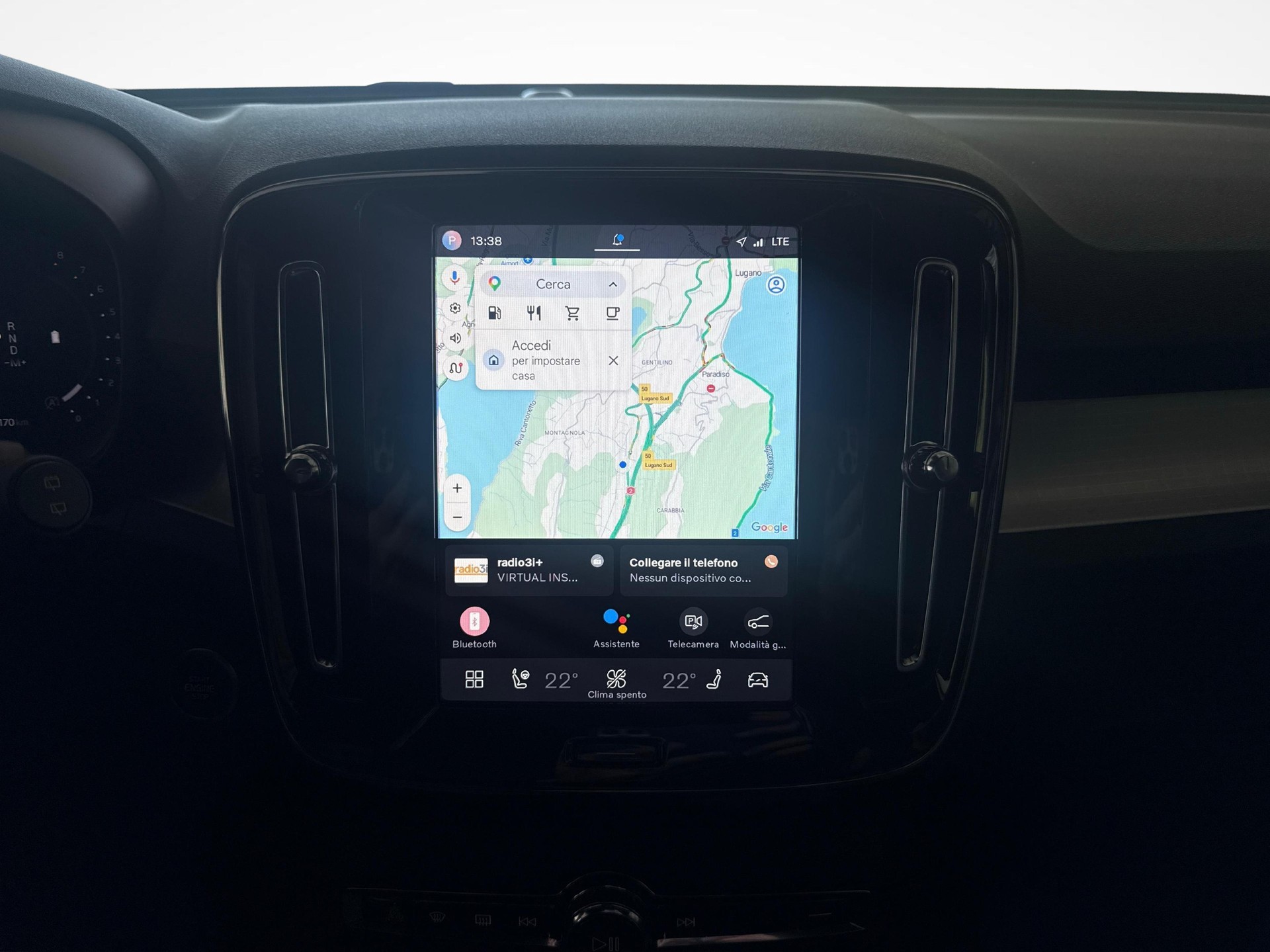 VOLVO XC40 2.0 B3 MH Core + Pneumatici invernali inclusi-image-12