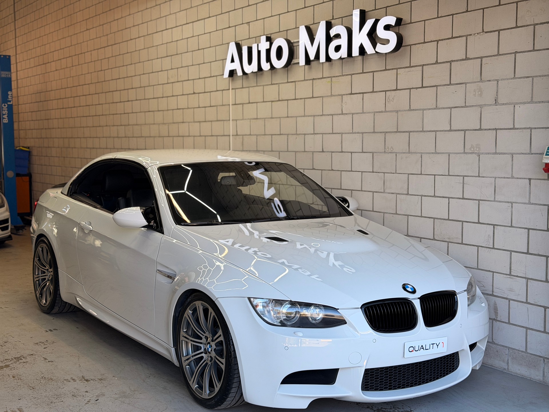 BMW M3 Cabriolet DSG-image-6