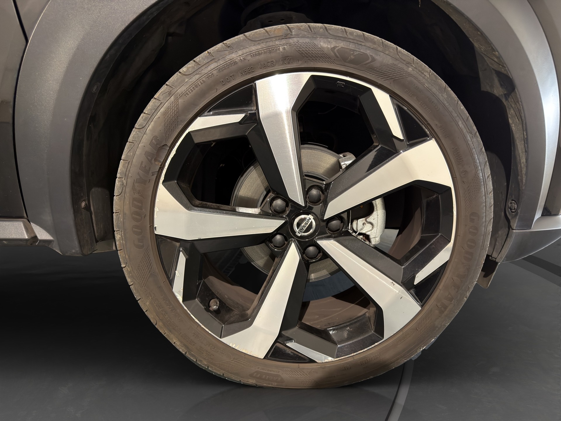 NISSAN Juke 1.0 DIG-T tekna DCT-image-17