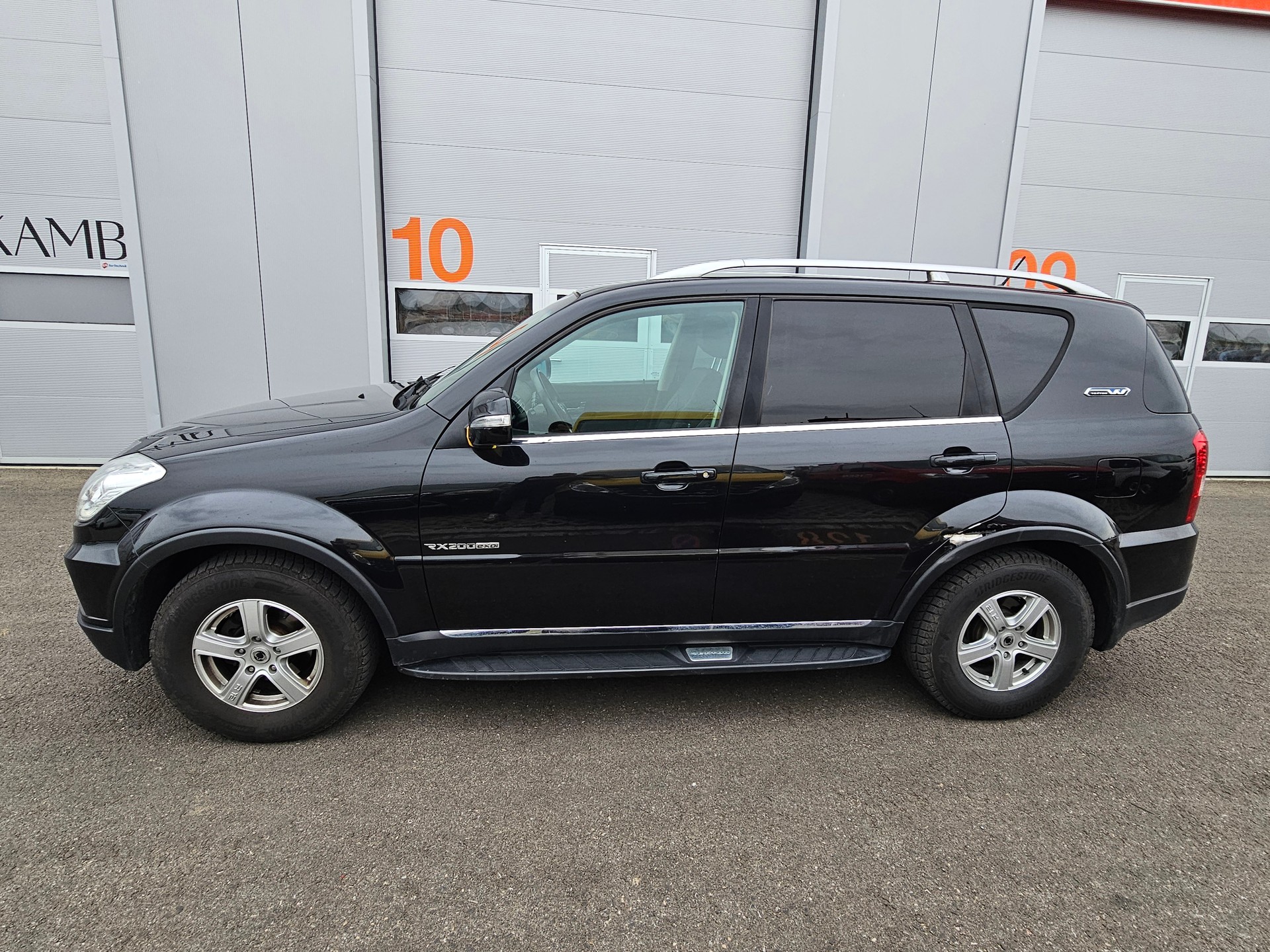 KGM-SsangYong Rexton RX200 e-XDi Sapphire 4WD Automatic-image-1