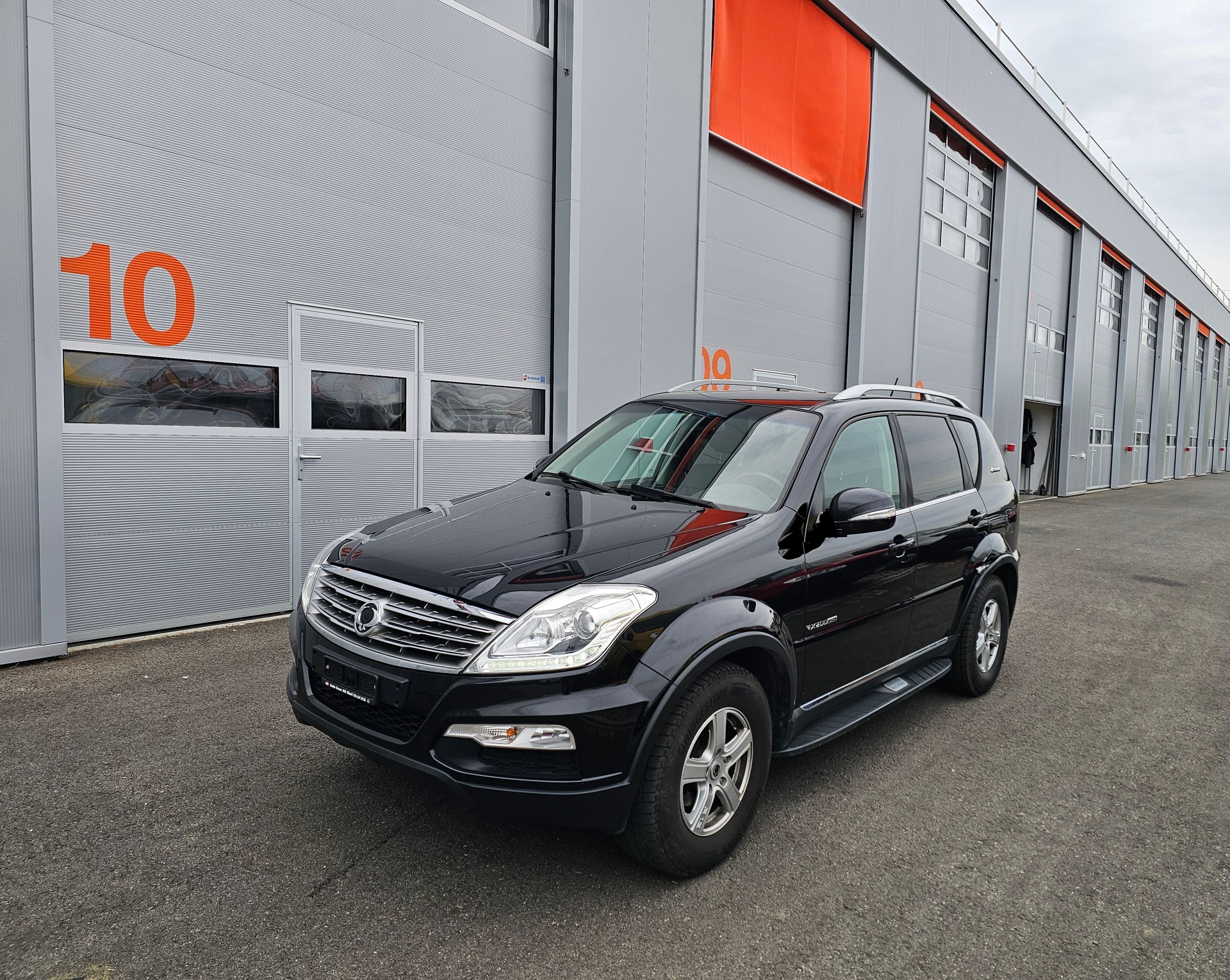 KGM-SsangYong Rexton RX200 e-XDi Sapphire 4WD Automatic-image-0