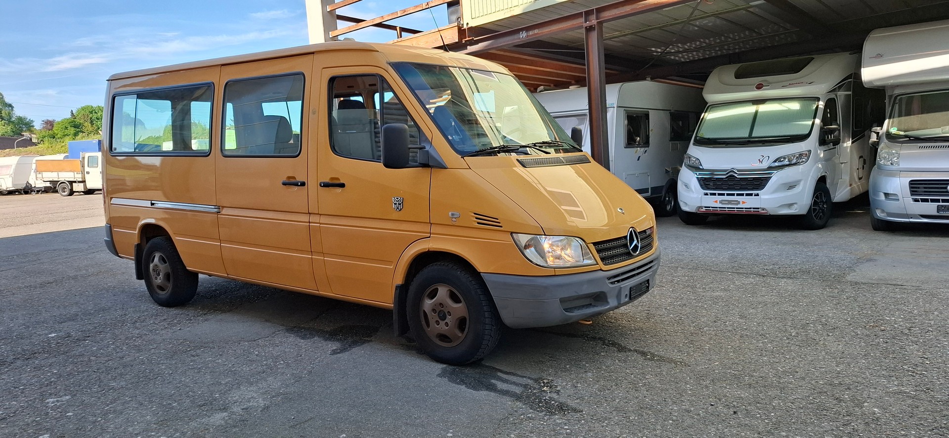 MERCEDES-BENZ-image-1