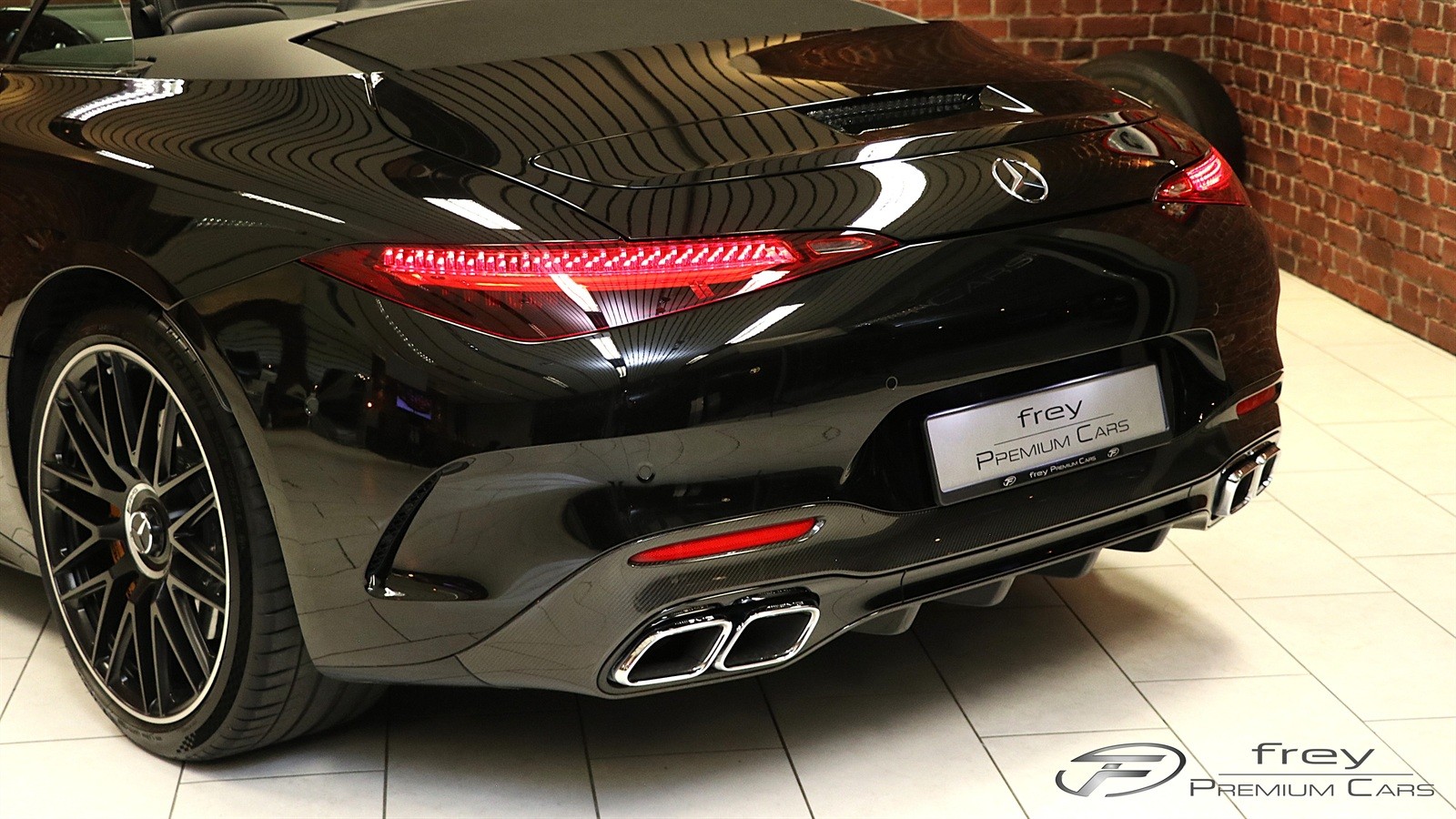 MERCEDES-BENZ AMG SL 63 4M Speedshift MCT-image-10