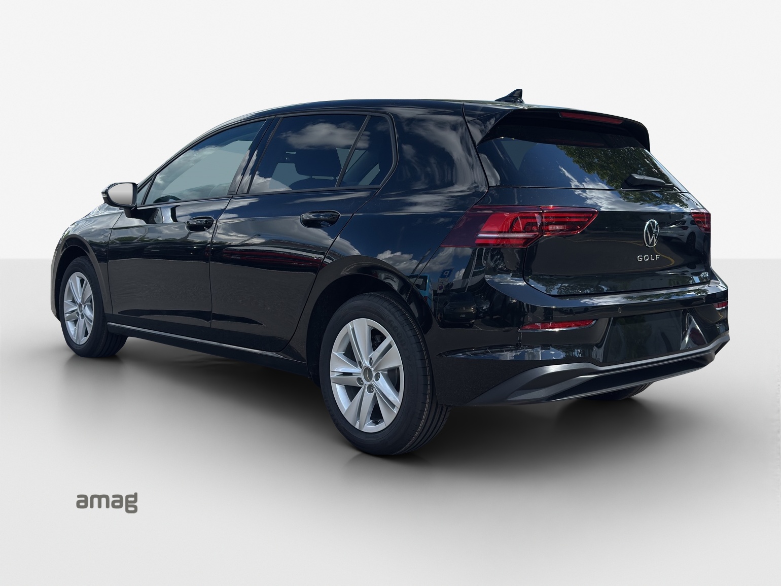 VW Golf 1.5 e TSI mHEV Value DSG-image-2