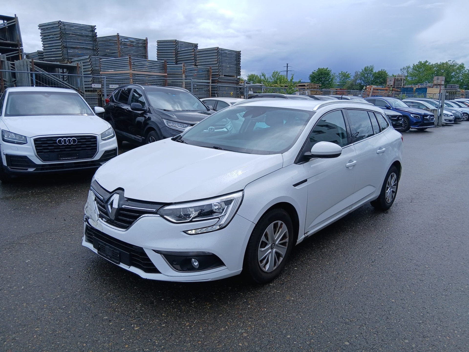 RENAULT Mégane Grandtour 1.5 dCi 90th Anniversary EDC-image-1
