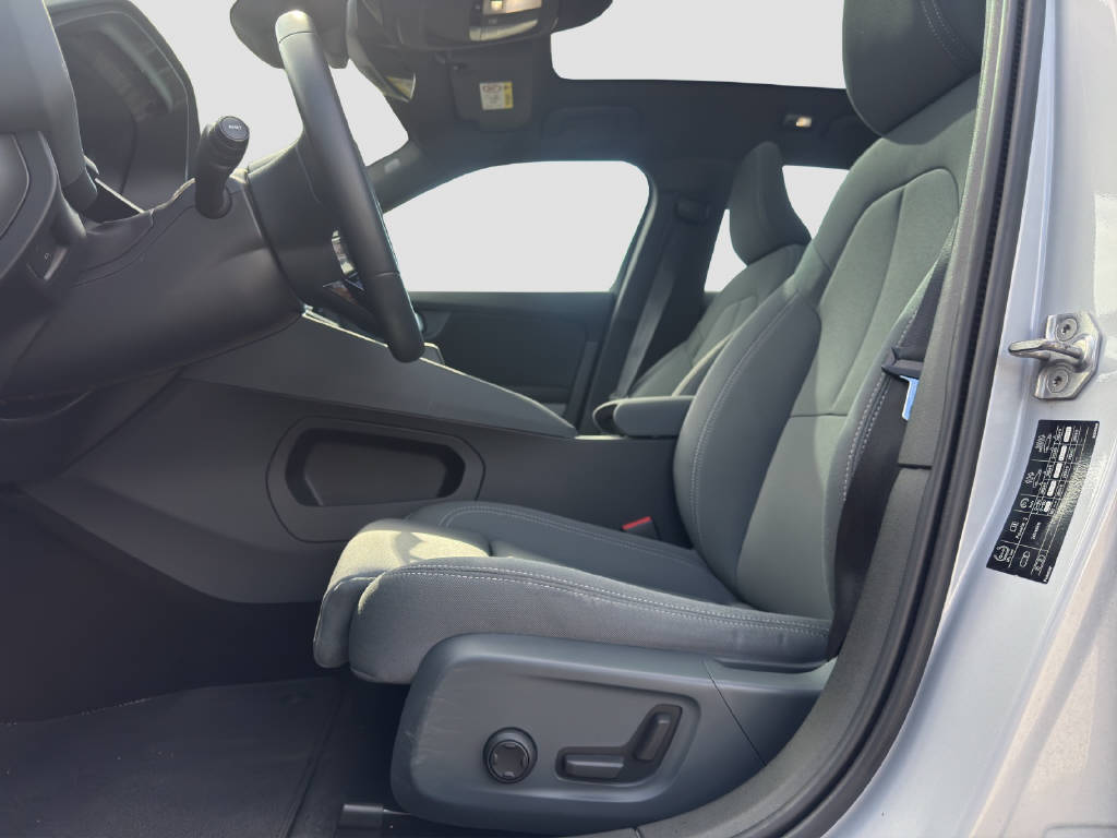 POLESTAR 2 Launch Edition-image-5