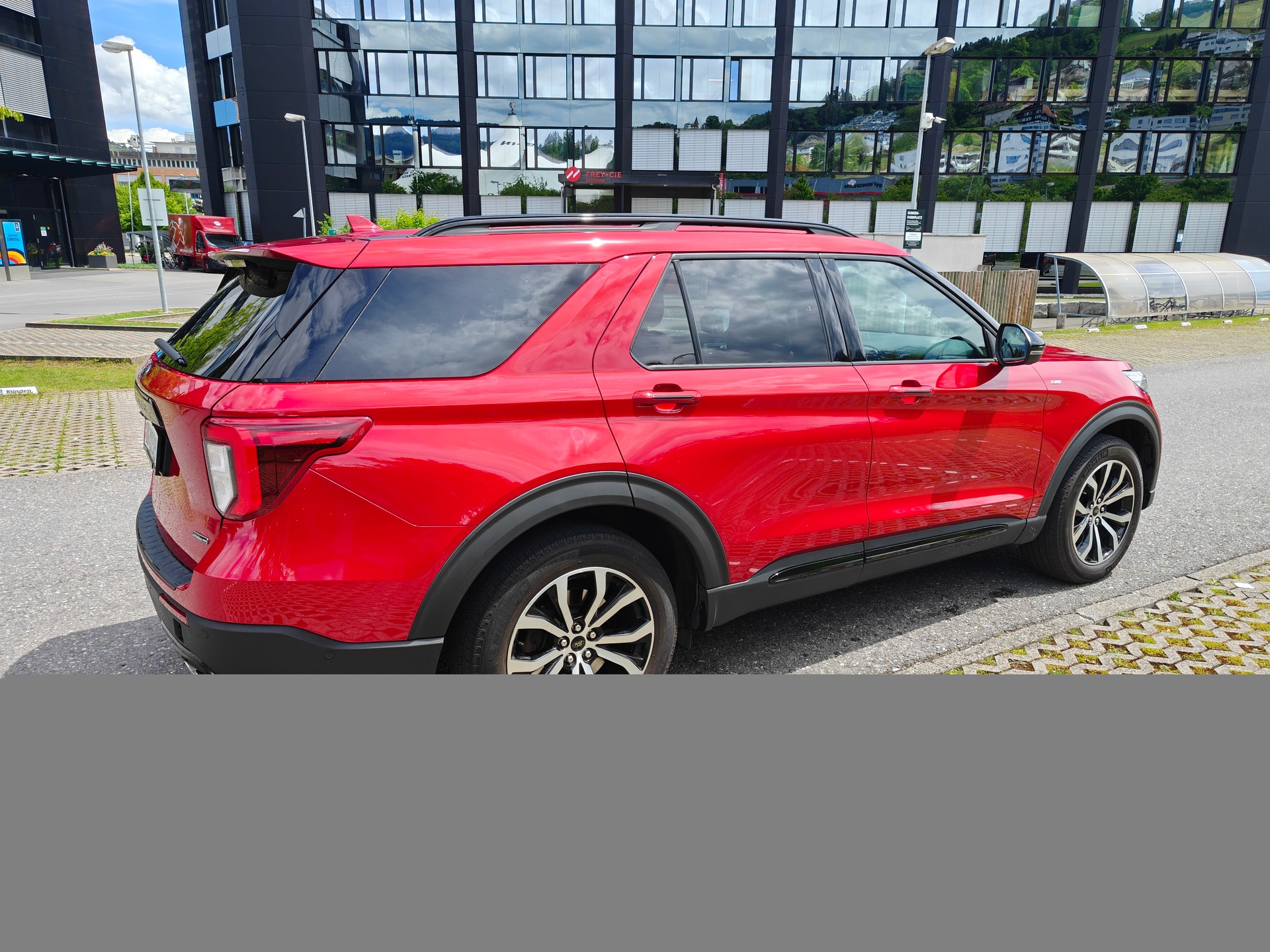 FORD 3.0 V6 Plug-in Hybrid ST-Line-image-1