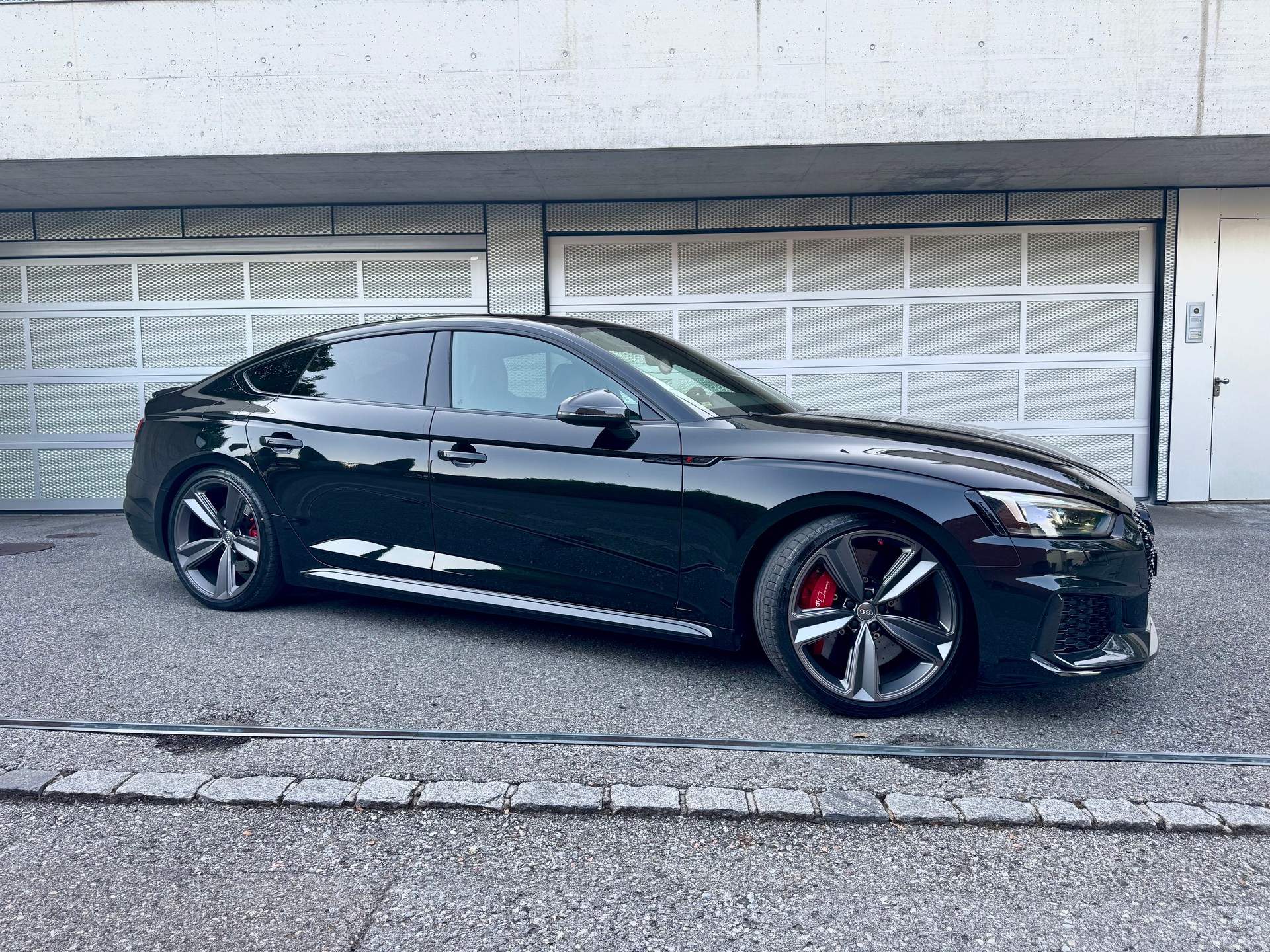 AUDI RS5 Sportback 2.9 V6 TFSI quattro T-Tronic-image-2
