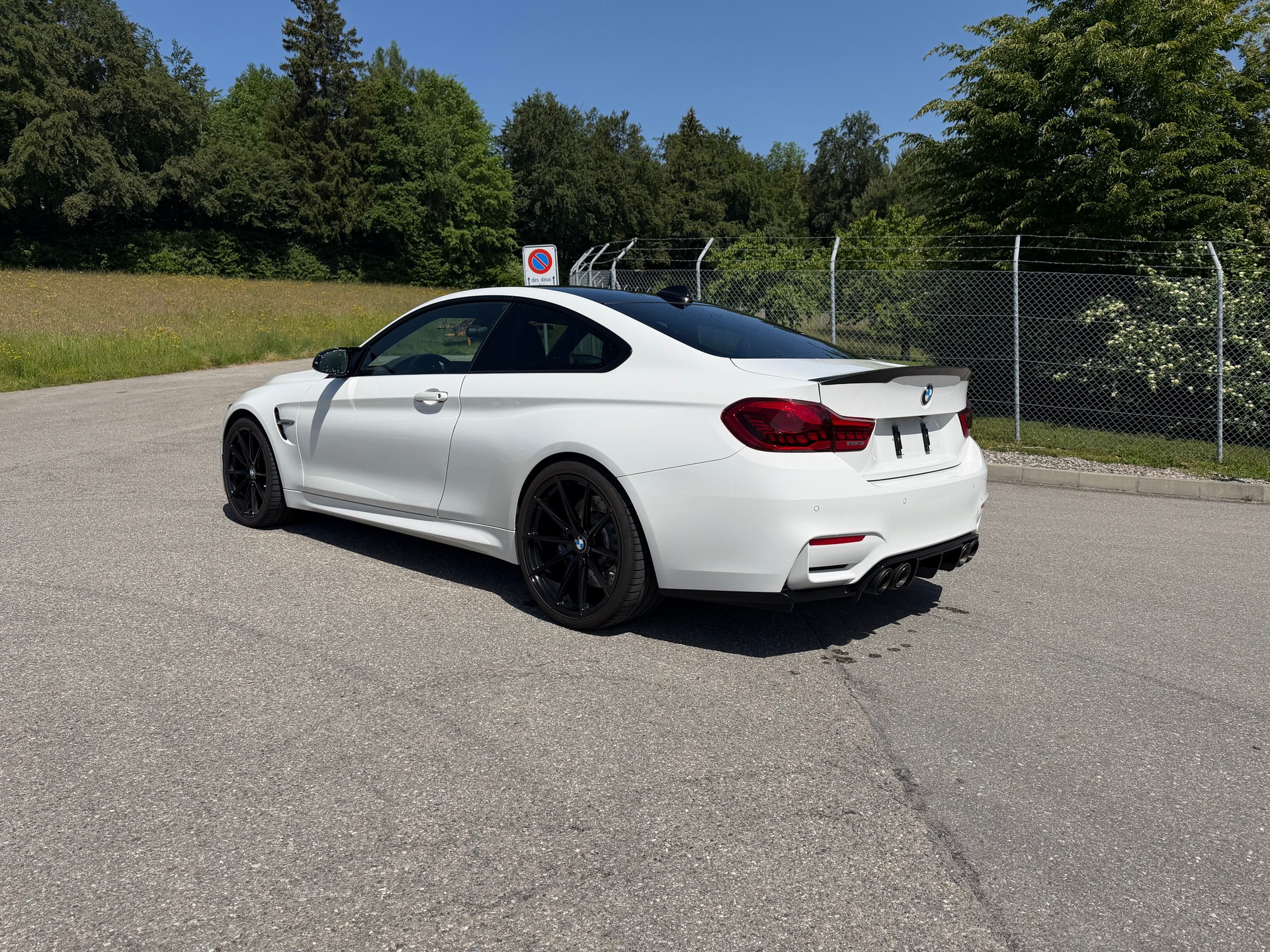 BMW Coupé-image-1
