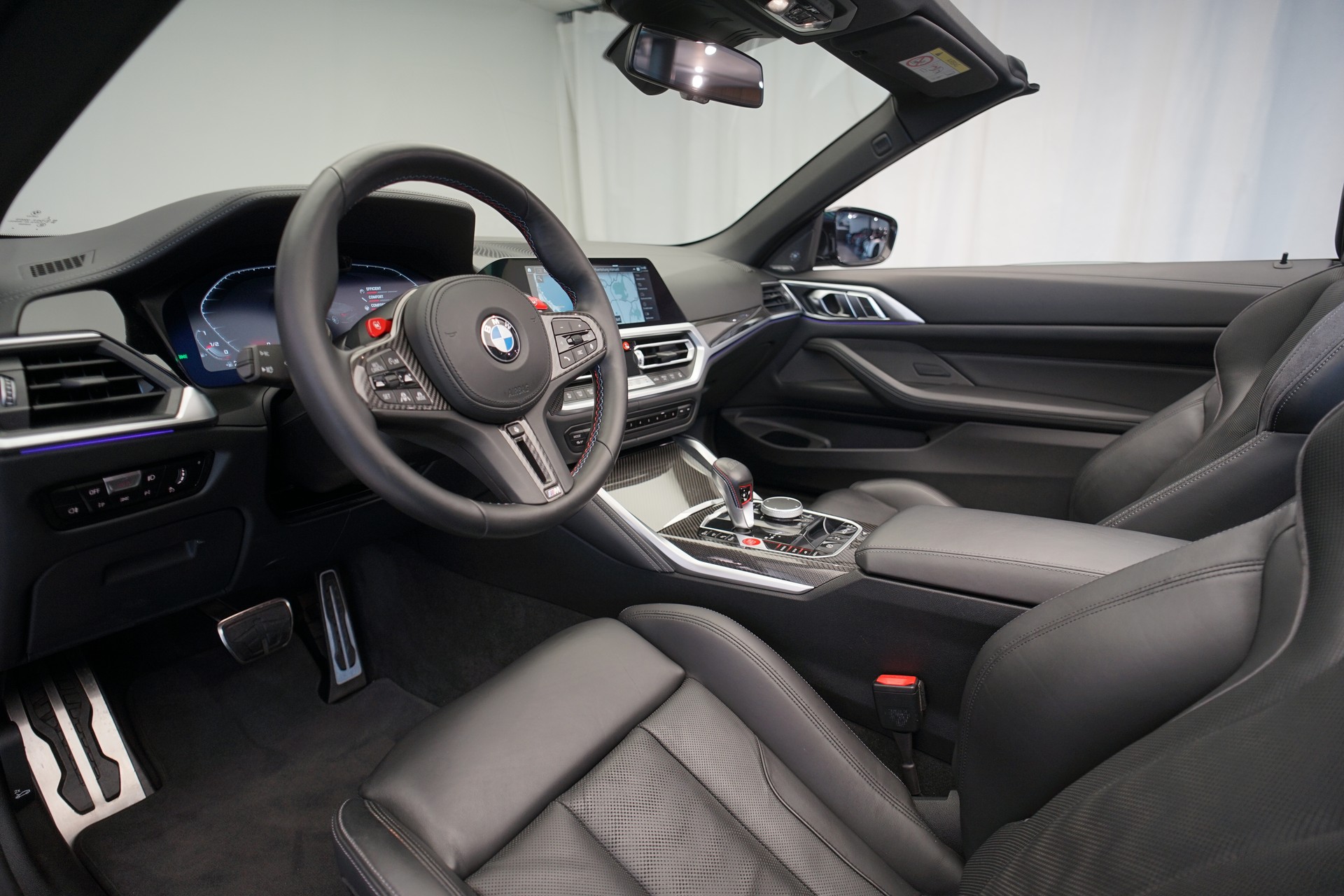 BMW M4 Cabrio Competition M xDrive *CH-Fahrzeug* *Brooklyn Grey* *Head-Up* *Carbon*-image-13