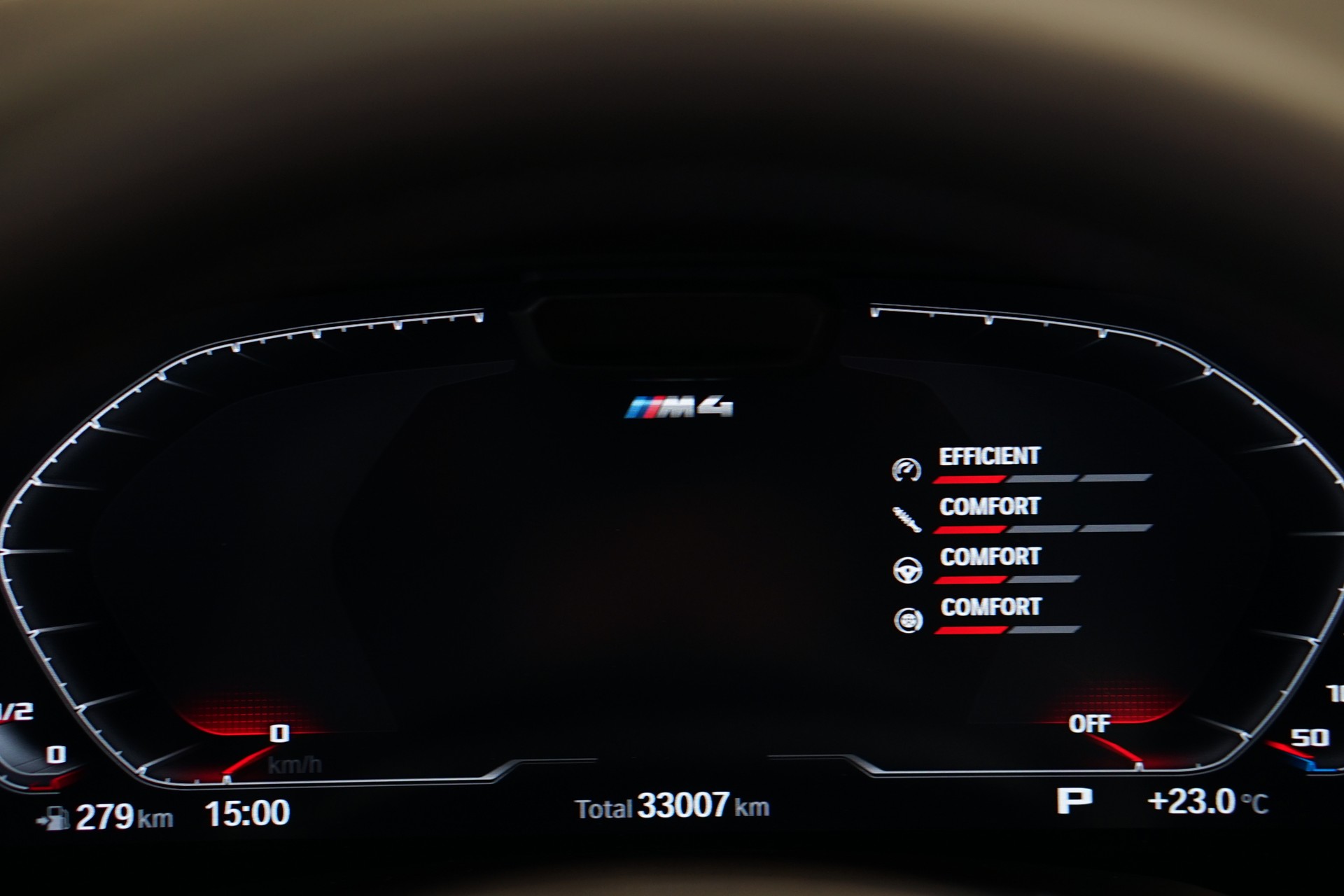 BMW M4 Cabrio Competition M xDrive *CH-Fahrzeug* *Brooklyn Grey* *Head-Up* *Carbon*-image-42