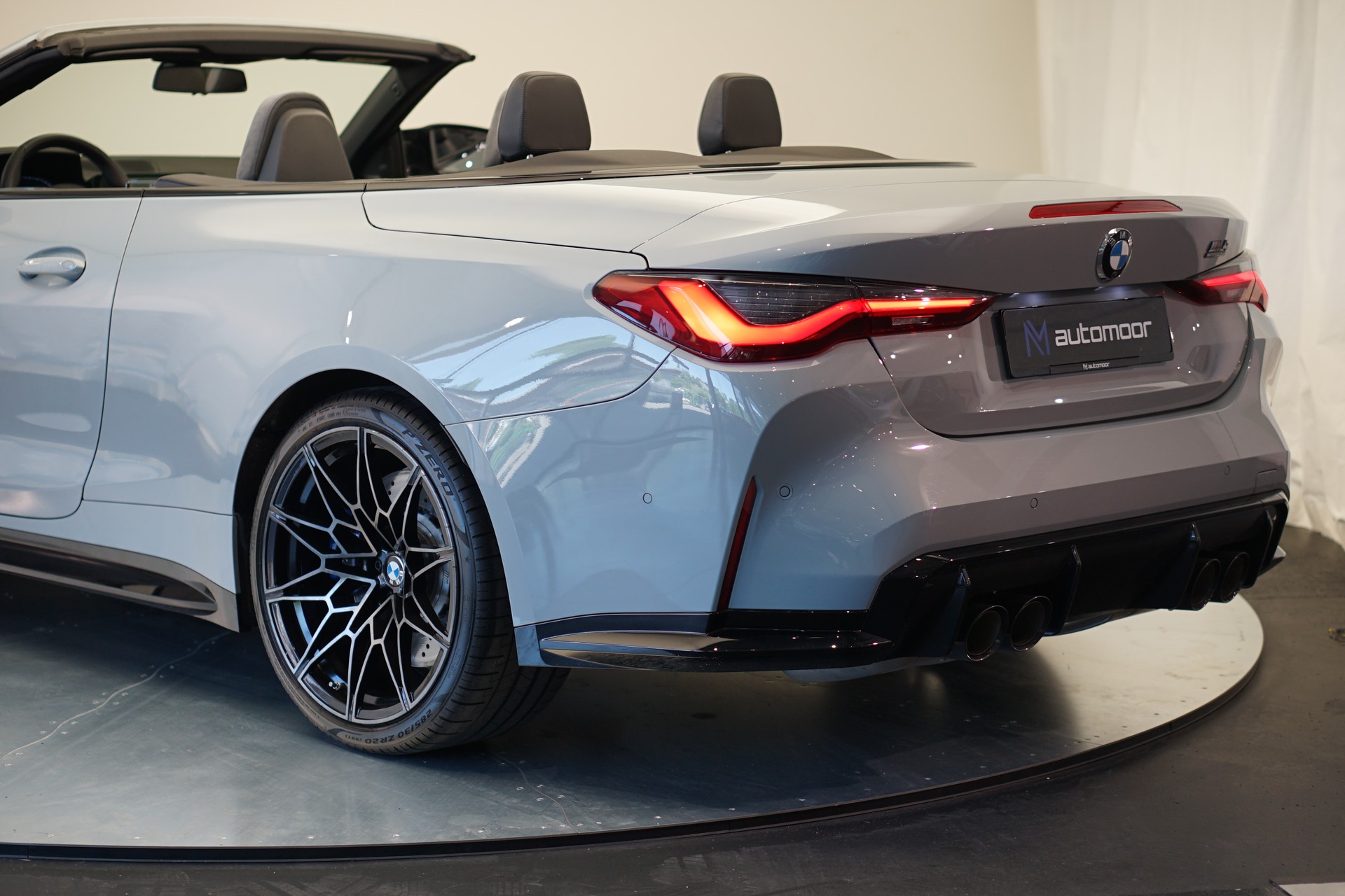 BMW M4 Cabrio Competition M xDrive *CH-Fahrzeug* *Brooklyn Grey* *Head-Up* *Carbon*-image-48