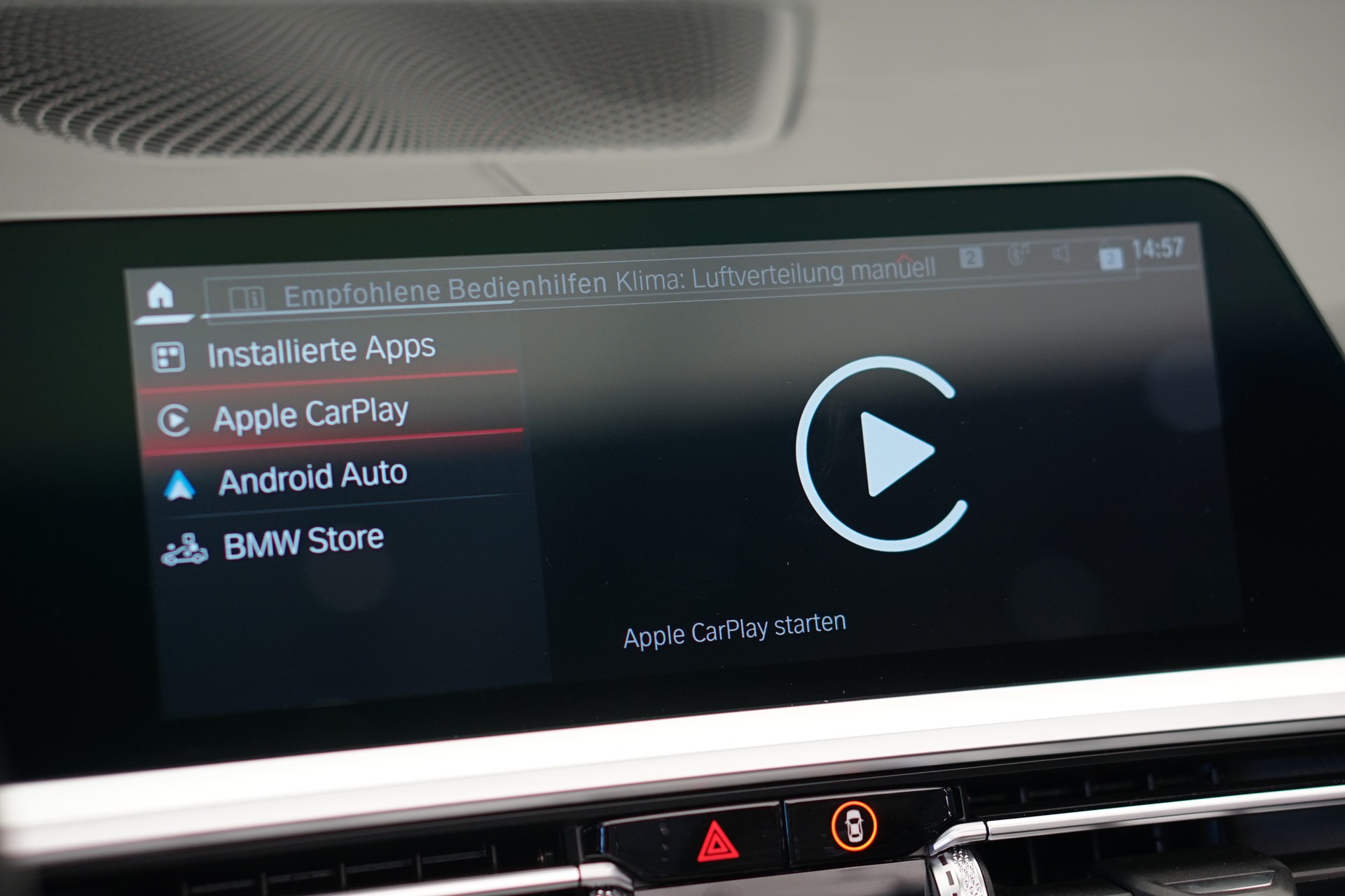BMW M4 Cabrio Competition M xDrive *CH-Fahrzeug* *Brooklyn Grey* *Head-Up* *Carbon*-image-32
