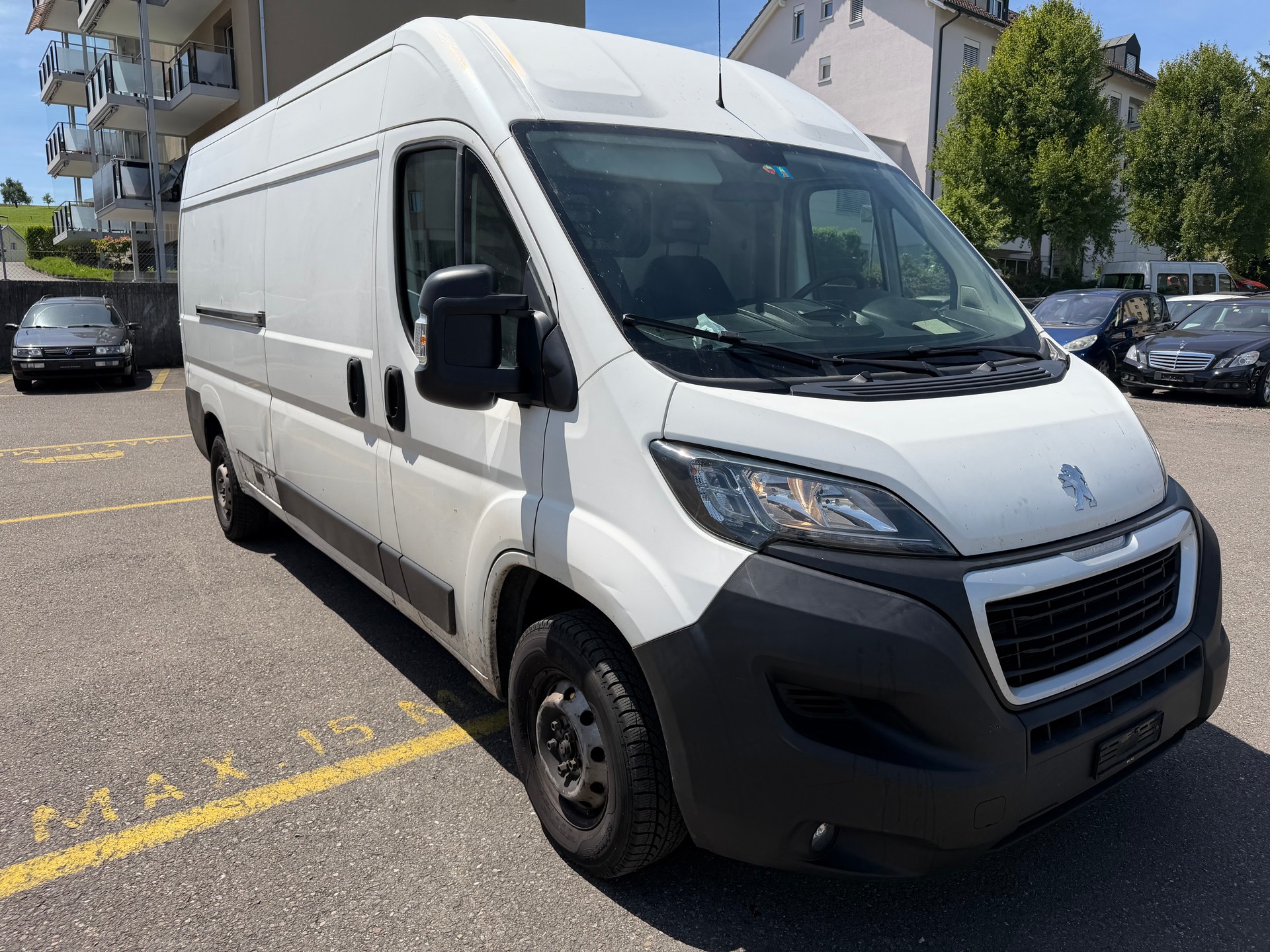 PEUGEOT Boxer 2.0 HDI 333 Allure L3H2-image-1