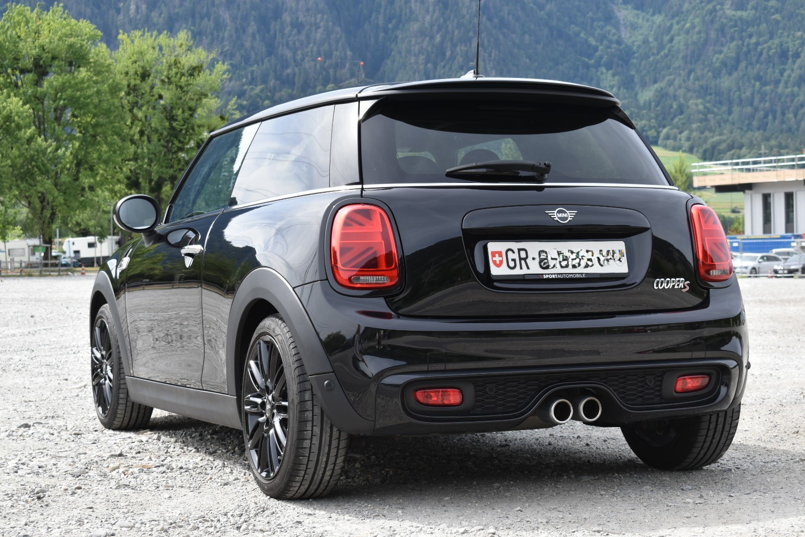 MINI 2.0i Cooper S SDKG-image-1