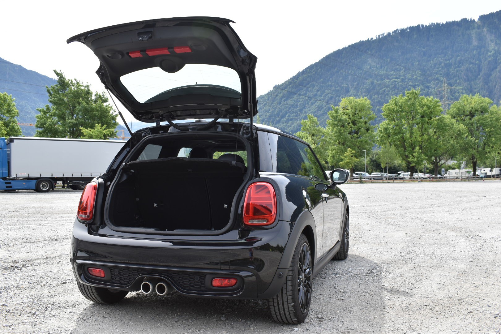 MINI 2.0i Cooper S SDKG-image-2
