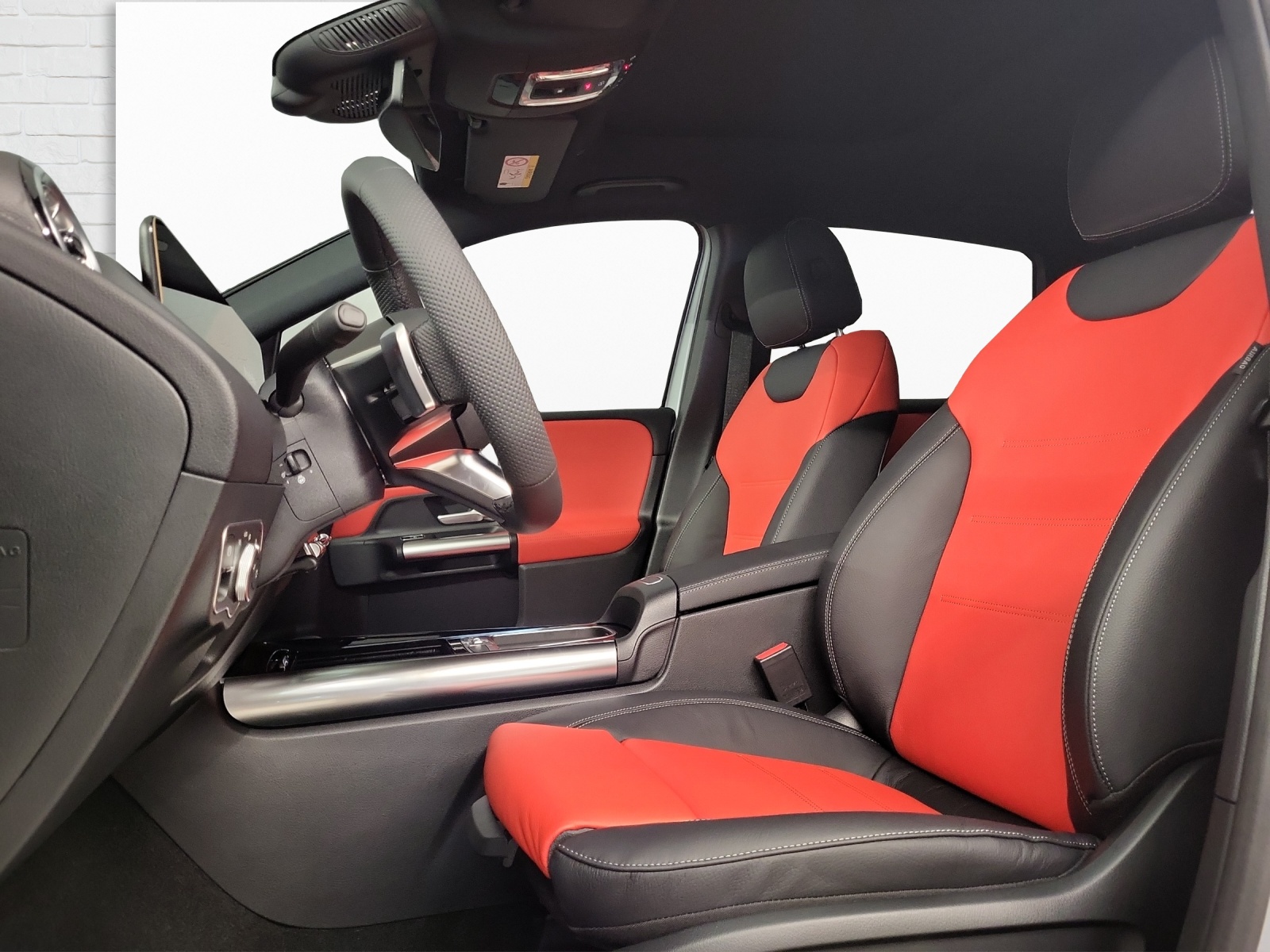 MERCEDES-BENZ B 250 AMG Line 4Matic-image-6