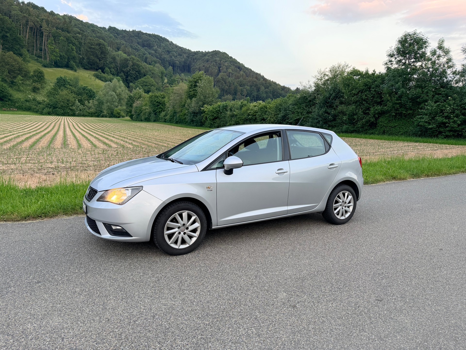 SEAT Ibiza 1.2 TSI FR Viva DSG