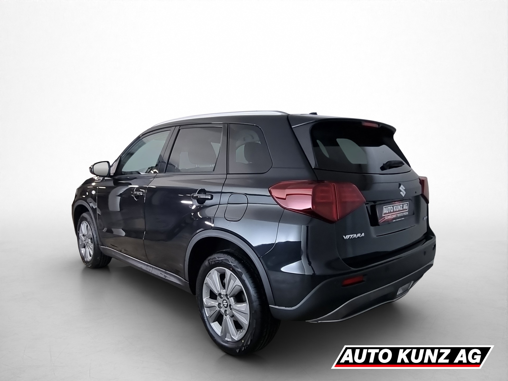 SUZUKI Vitara 1.4 Compact+ Hyb. 4x4 AT-image-3