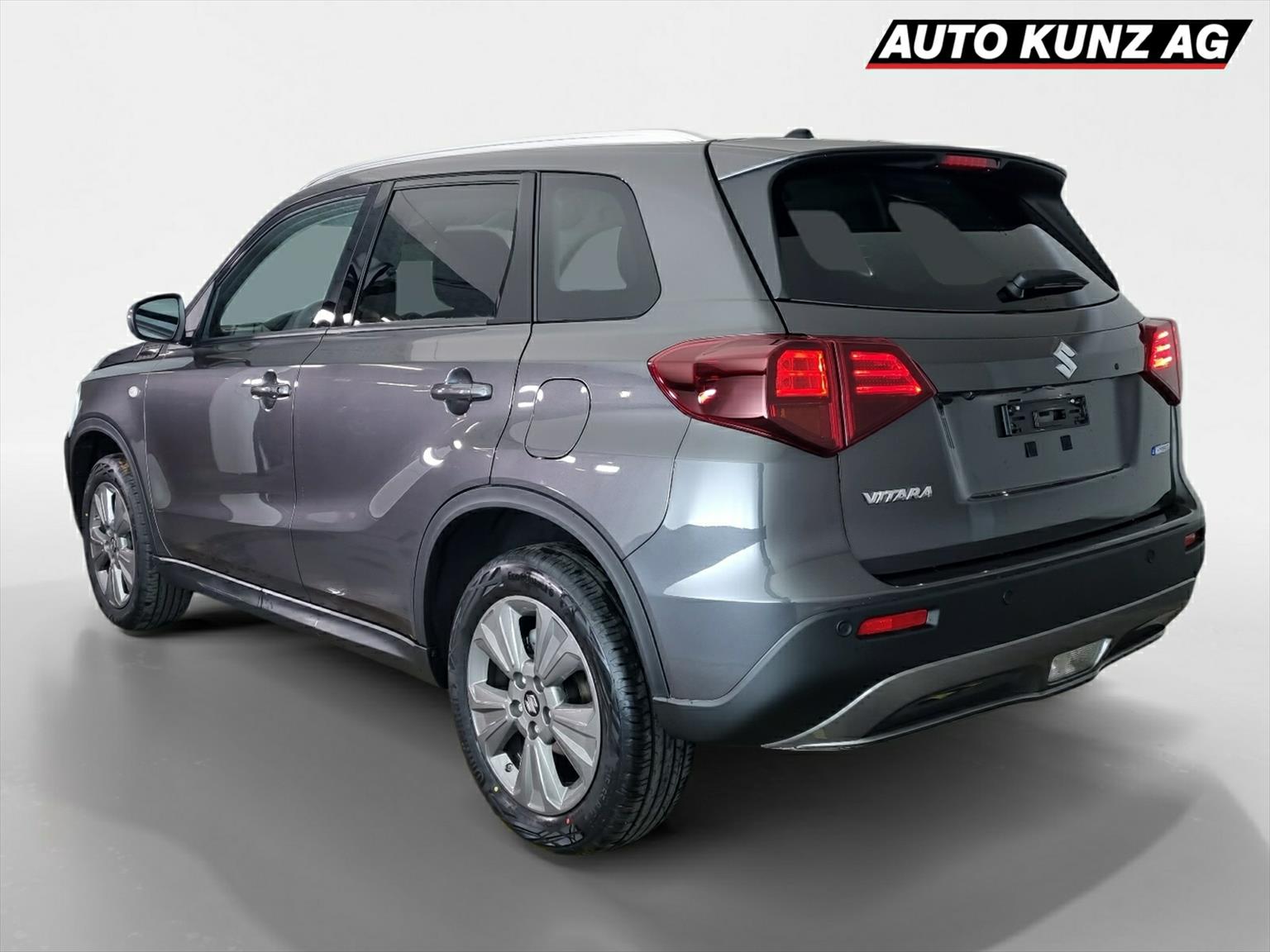 SUZUKI Vitara 1.4 Compact+ Hyb. 4x4 AT-showroom-element-1