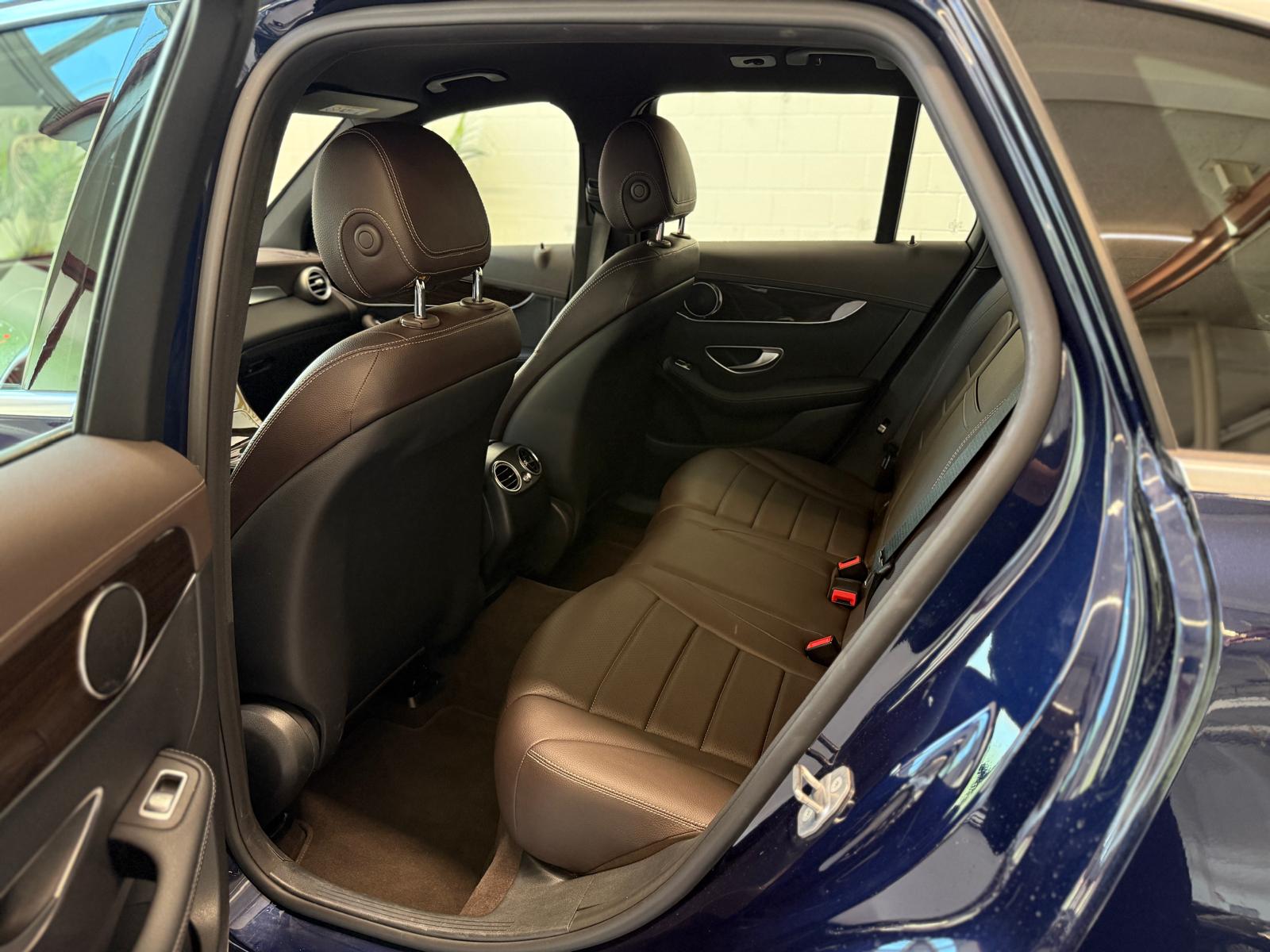 MERCEDES-BENZ GLC 250 Exclusive 4Matic 9G-Tronic-image-13
