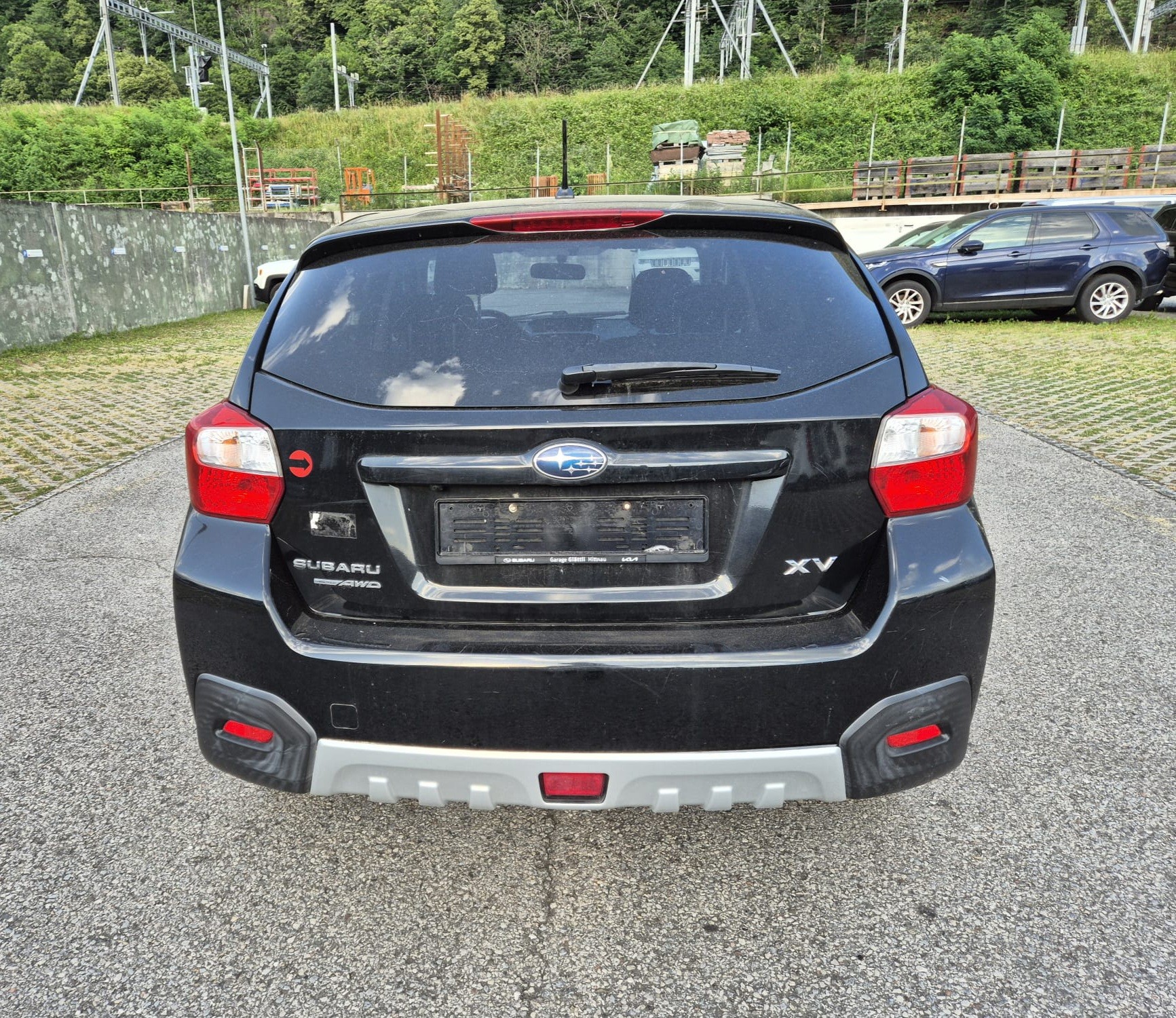 SUBARU XV 2.0 Swiss Three AWD CVT-image-5